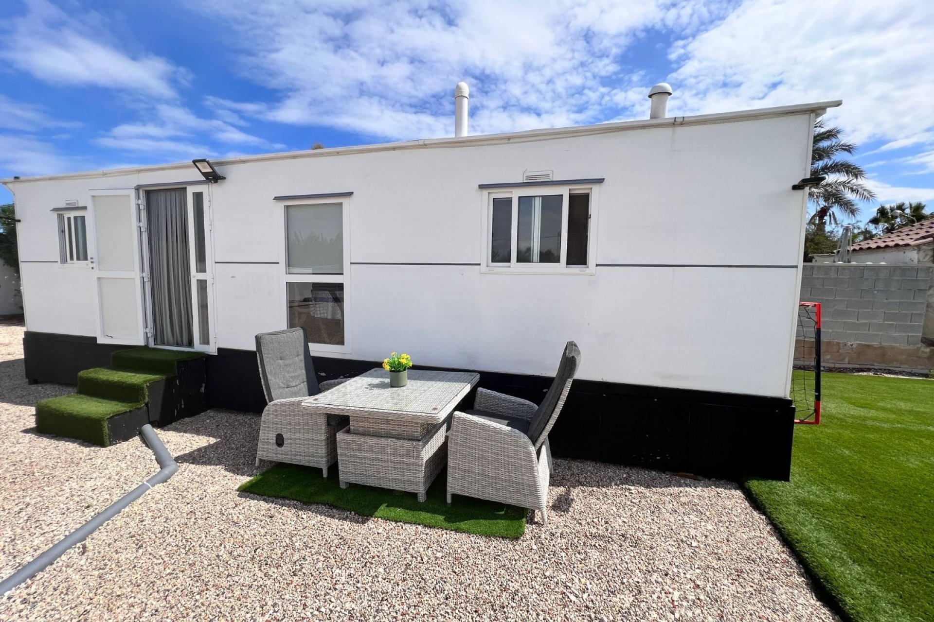 Resale - Country House -
Alicante - La Marina