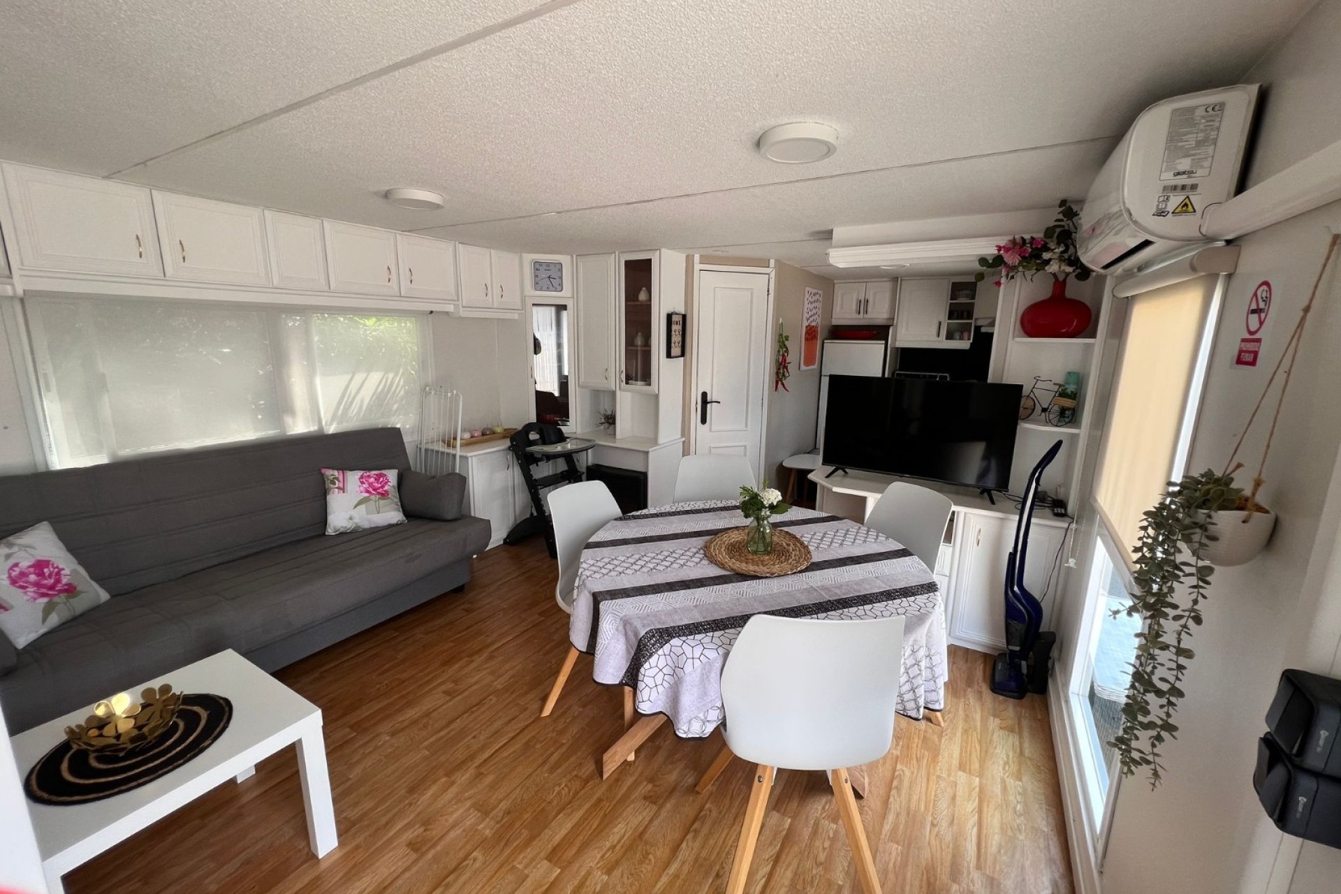 Resale - Country House -
Alicante - La Marina