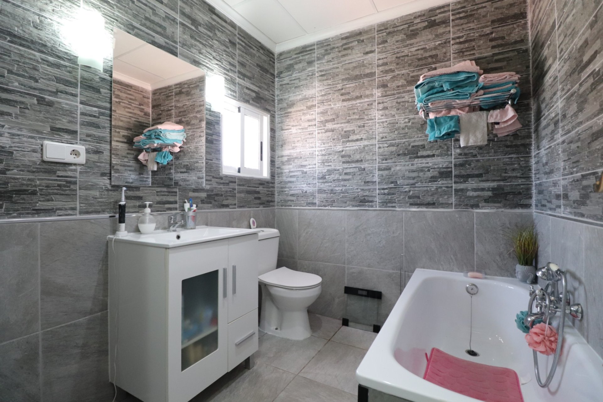 Resale - Country House -
Benferri - Benferri - Country