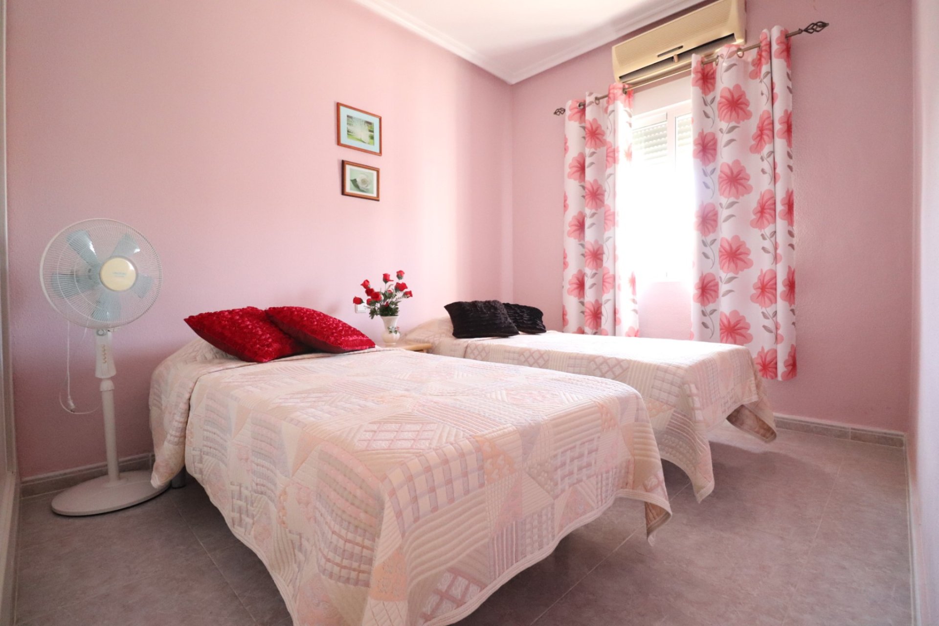 Resale - Country House -
Catral - Catral - Country