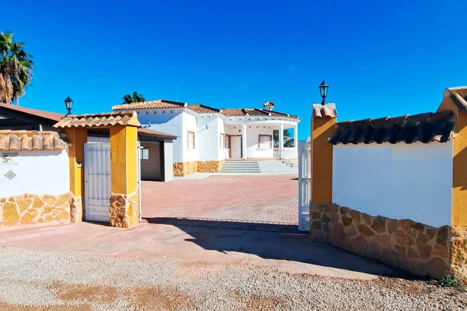Resale - Country House -
Catral - Catral - Country