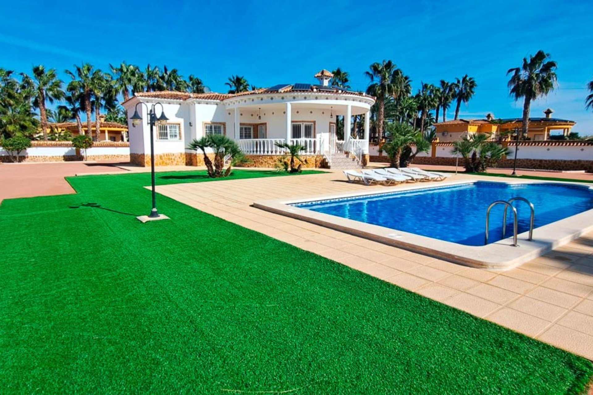 Resale - Country House -
Catral - Catral - Country