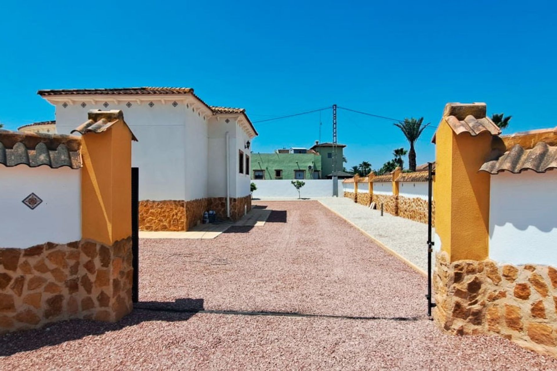 Resale - Country House -
Catral - Catral - Country