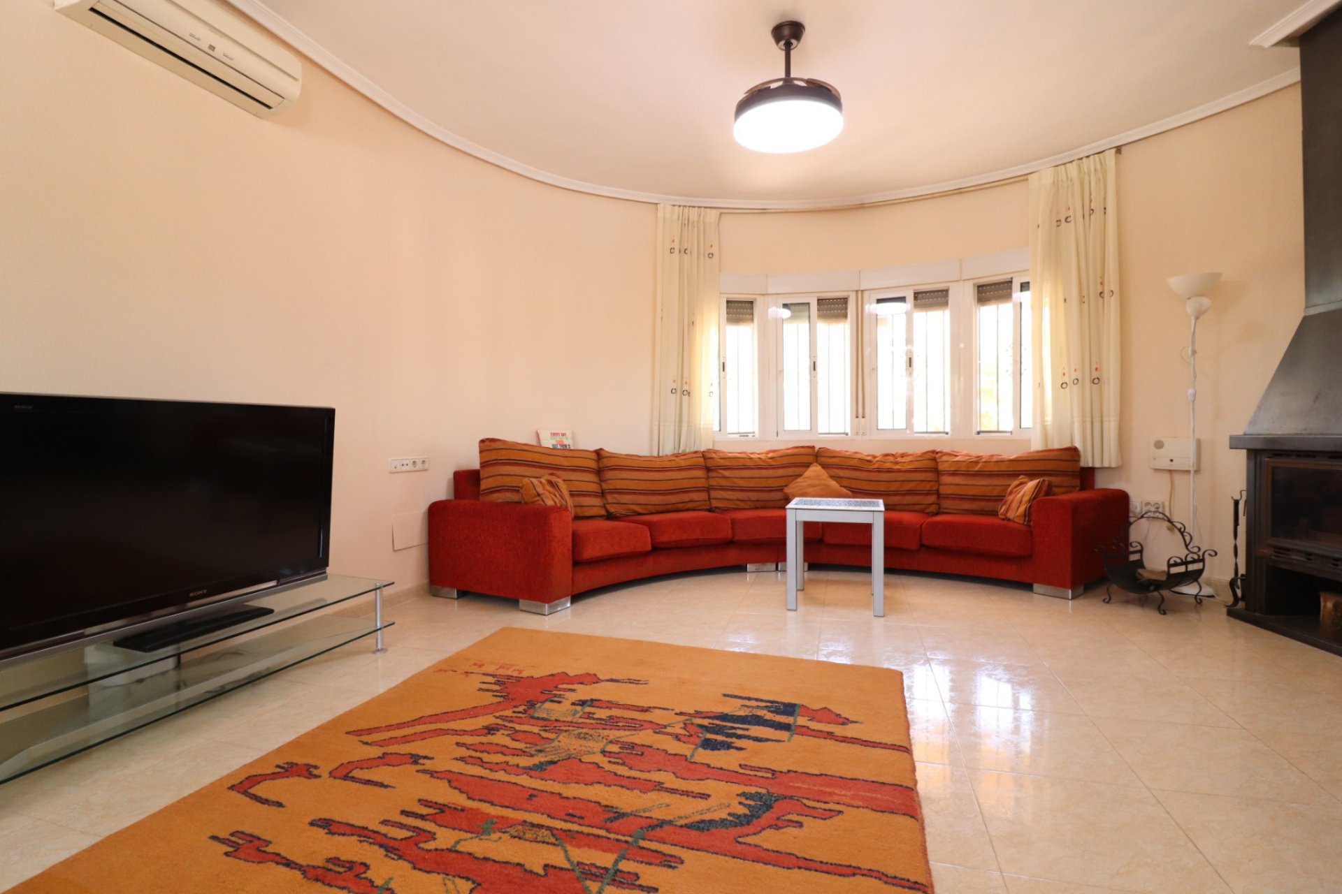 Resale - Country House -
Catral - Catral - Country