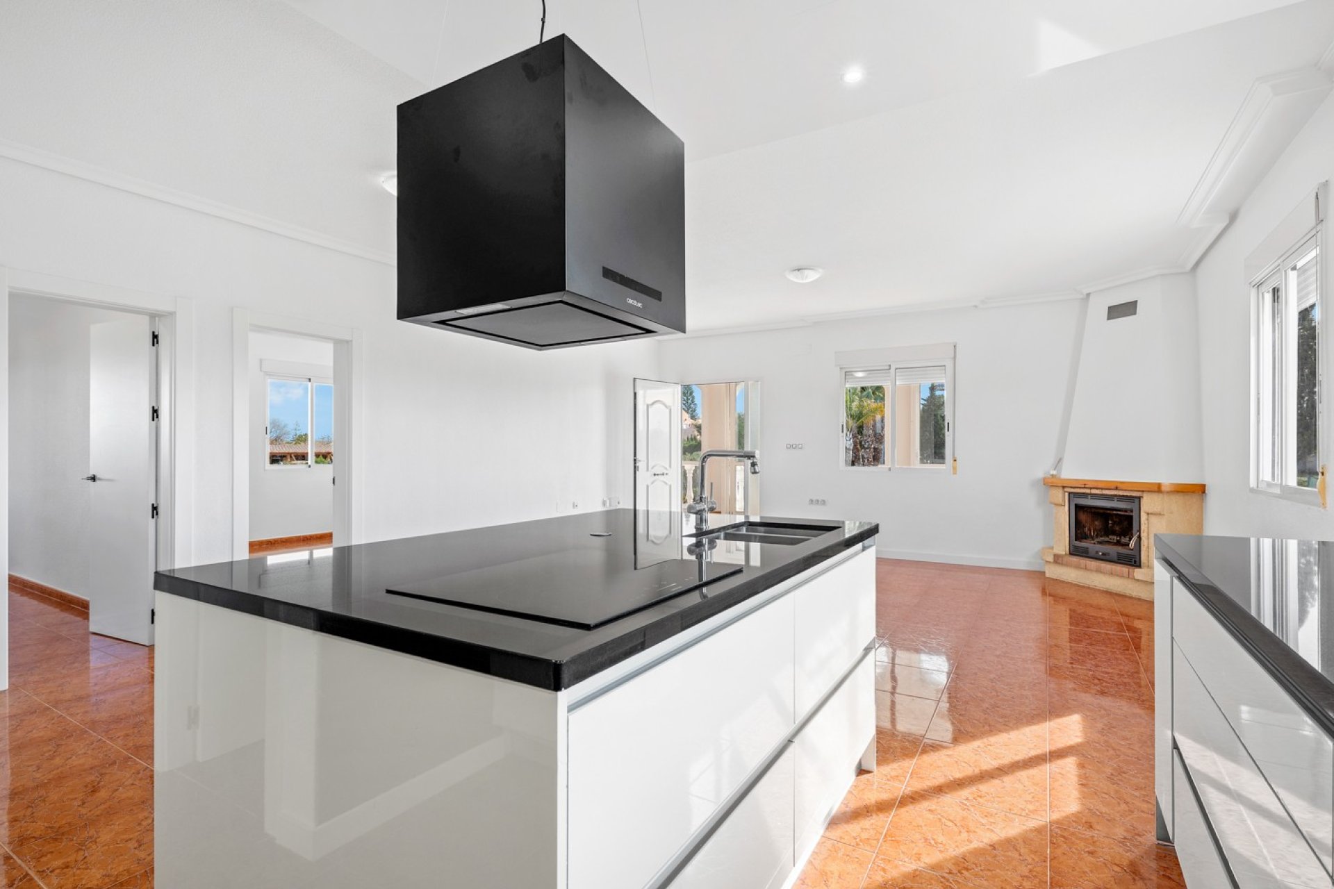 Resale - Country House -
Dolores - Dolores - Country