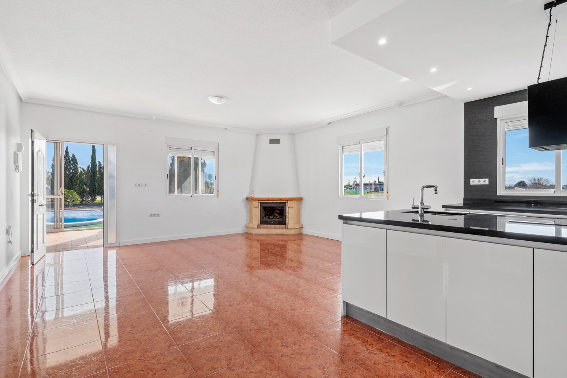 Resale - Country House -
Dolores - Dolores - Country