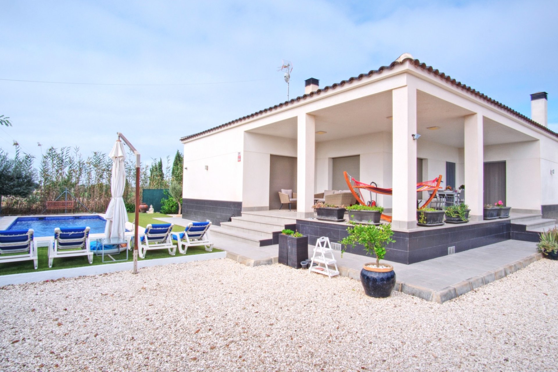 Resale - Country House -
Dolores - Dolores - Country