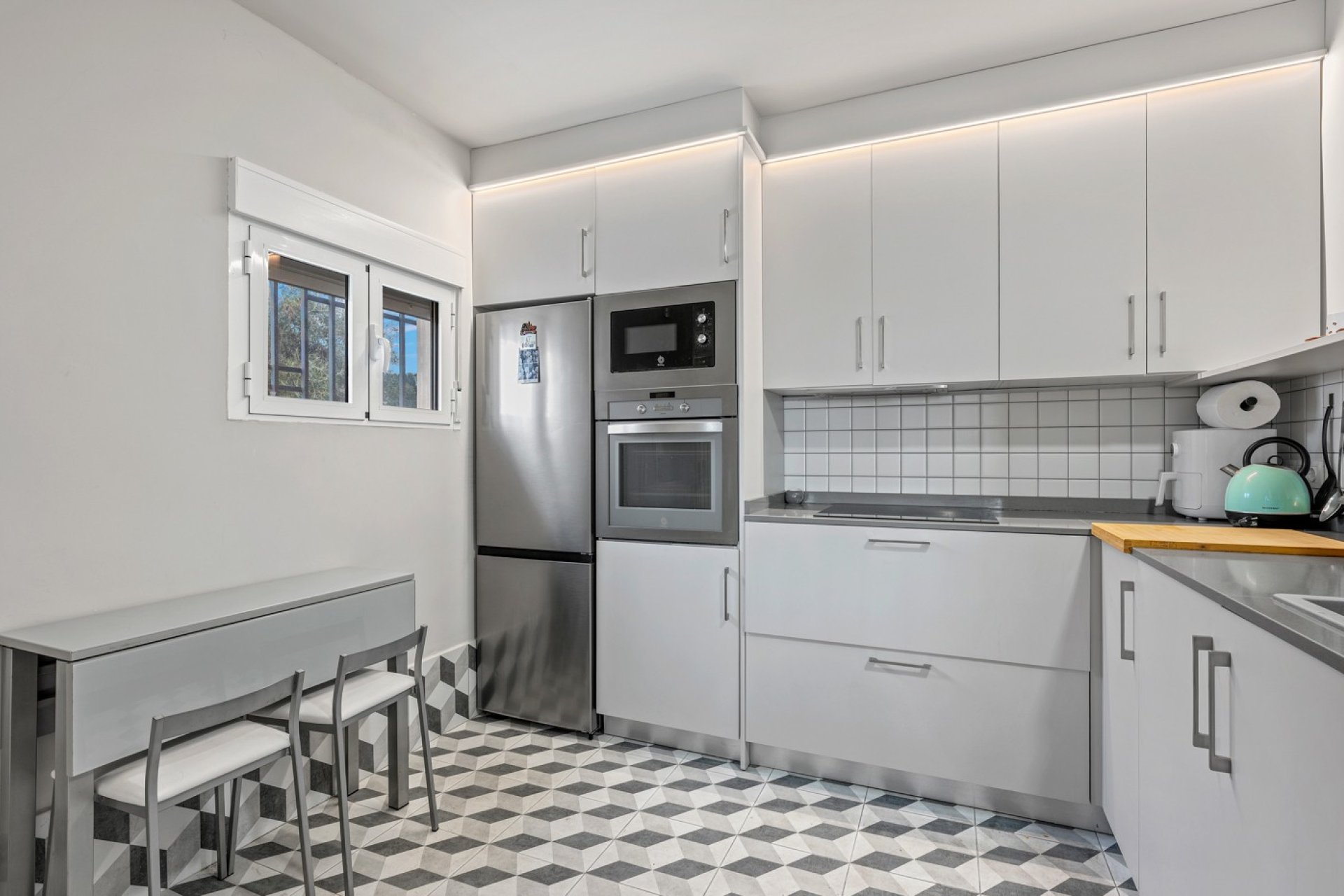 Resale - Country House -
Elche - Elche - Country