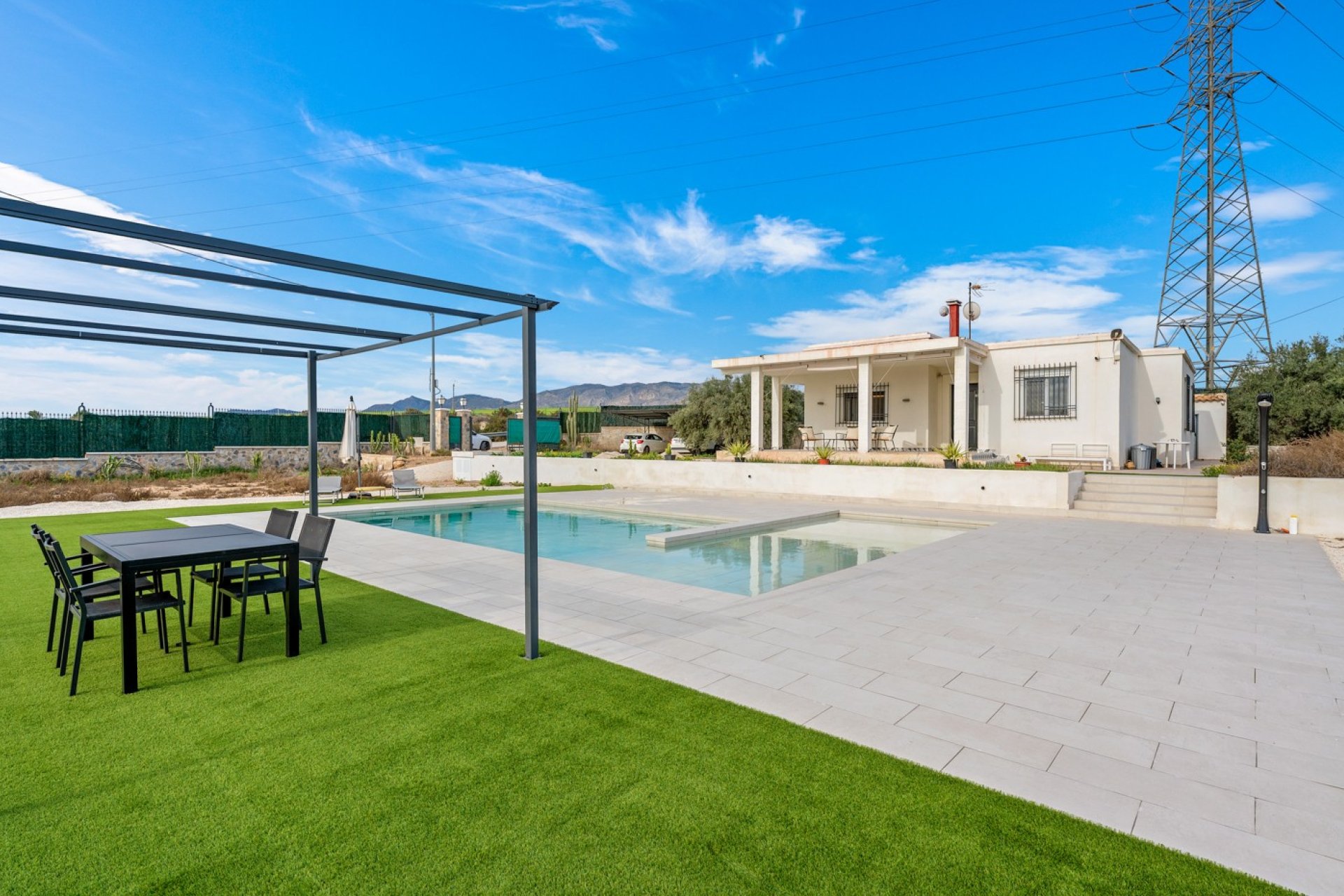 Resale - Country House -
Elche - Elche - Country