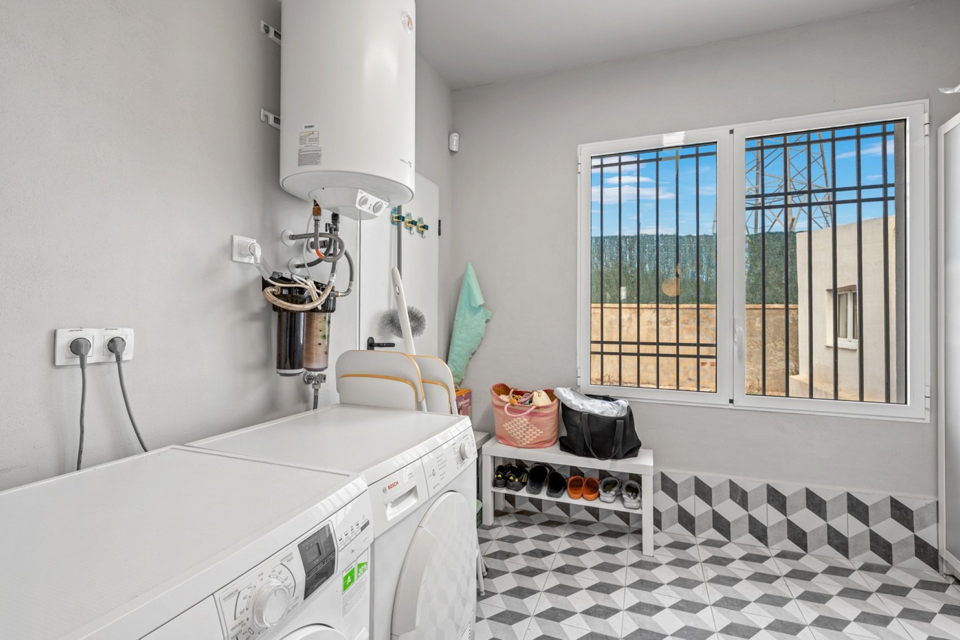 Resale - Country House -
Elche - Elche - Country