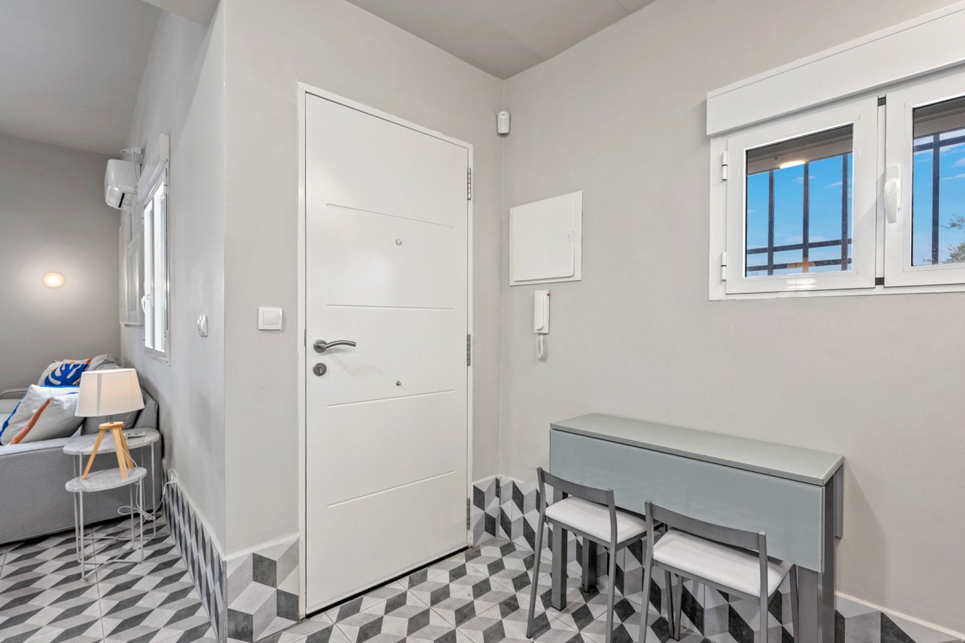 Resale - Country House -
Elche - Elche - Country