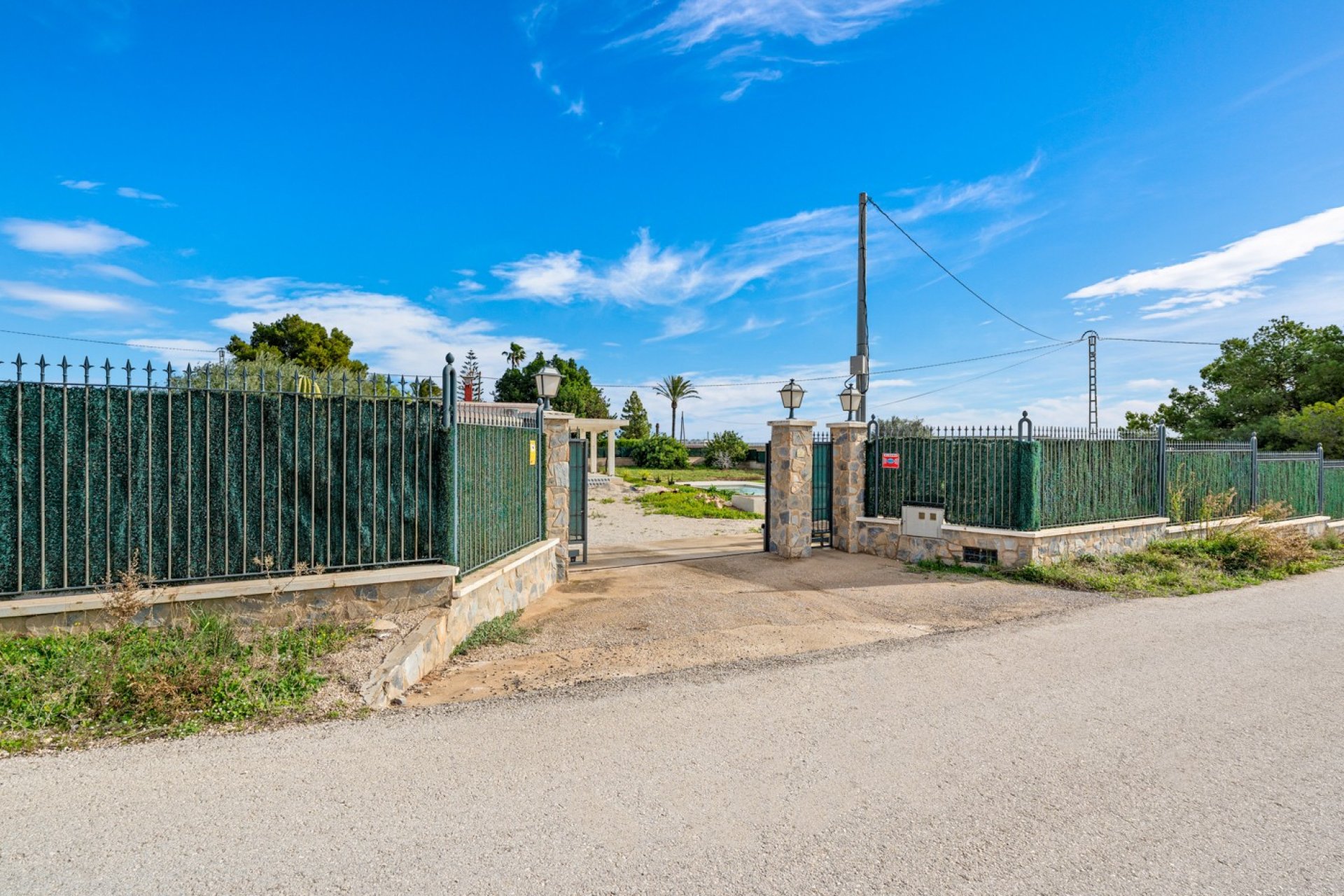 Resale - Country House -
Elche - Elche - Country