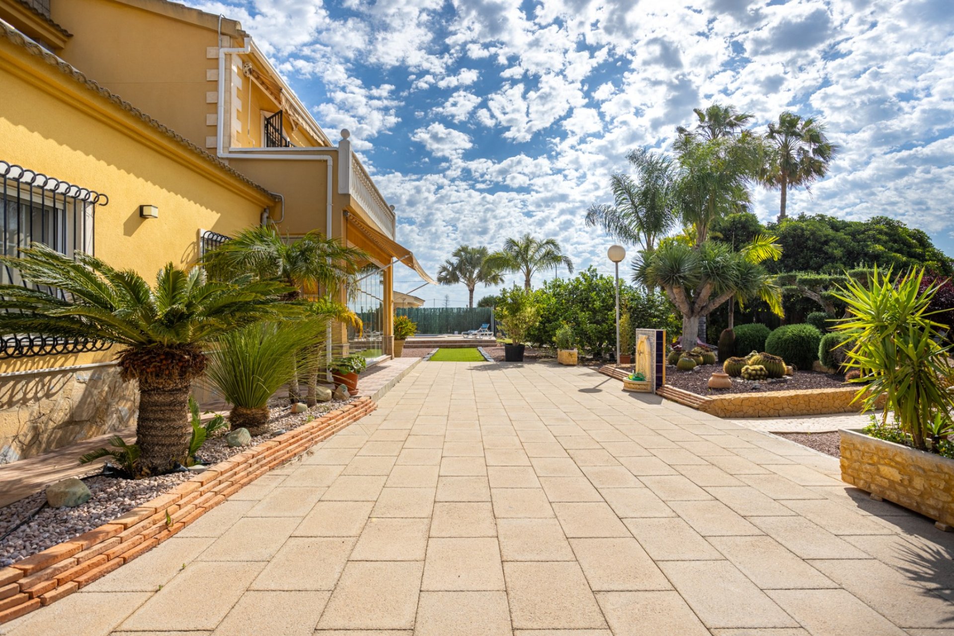 Resale - Country House -
Elche - Elche - La Hoya