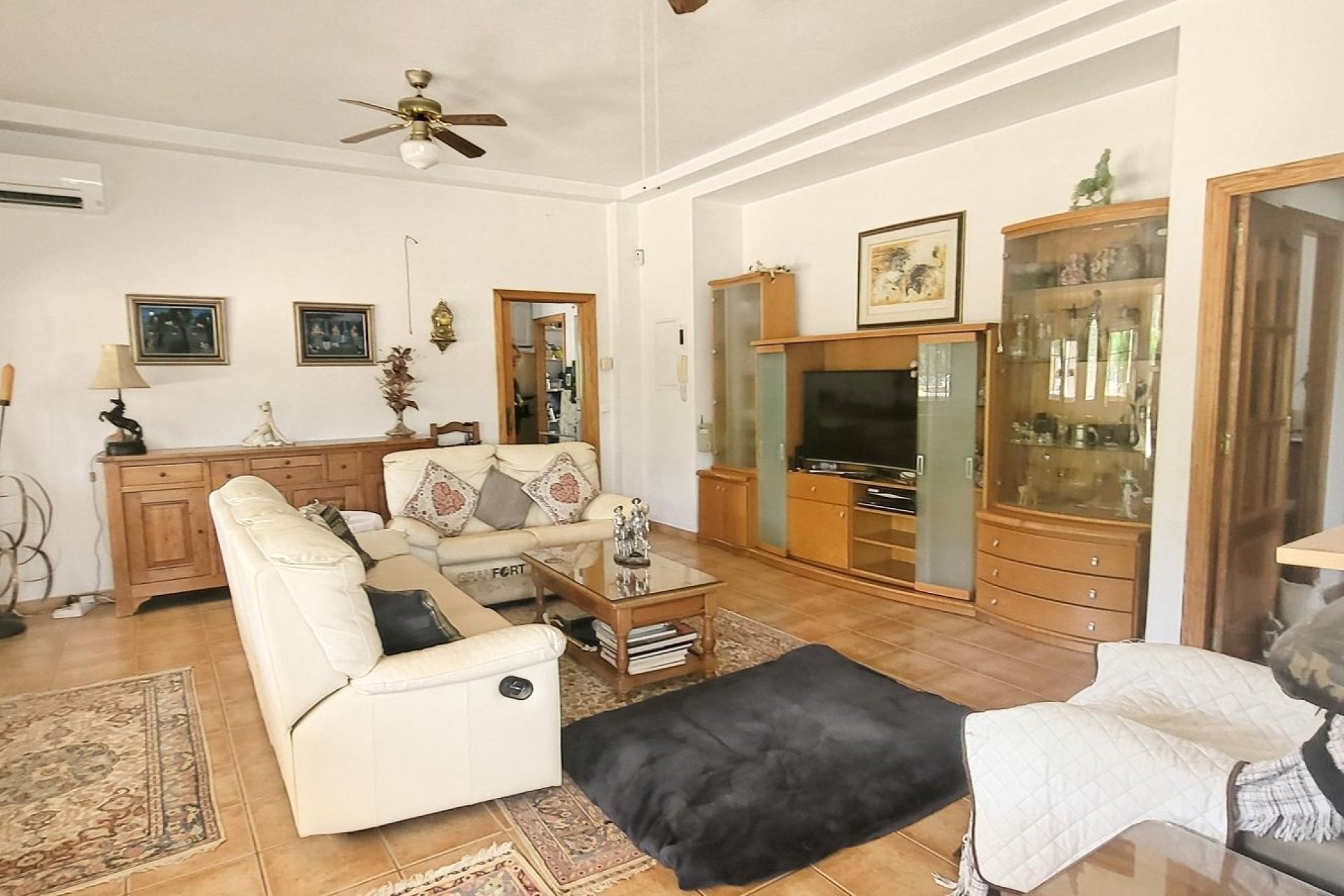 Resale - Country House -
Hondon - Hondon de Las Nieves