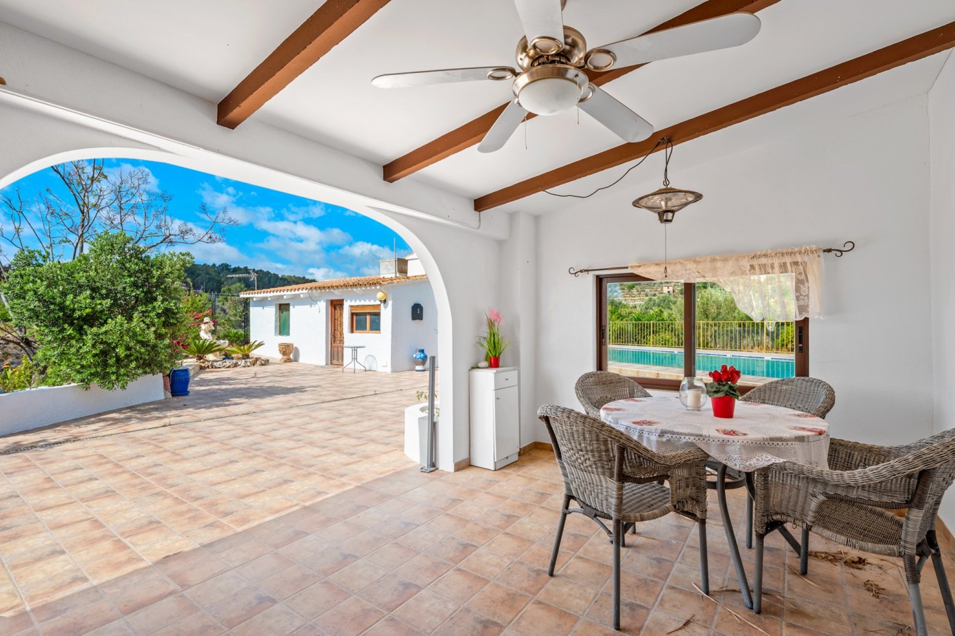 Resale - Country House -
La Nucia - La Nucia - Country
