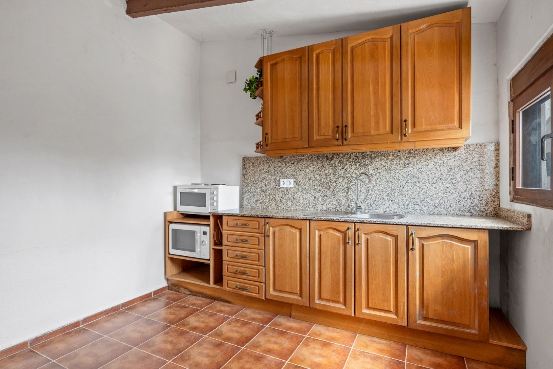Resale - Country House -
La Nucia - La Nucia - Country
