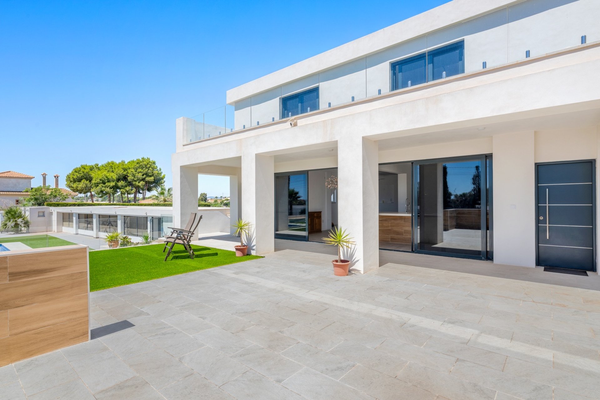 Resale - Country House -
Los Montesinos - La Herrada