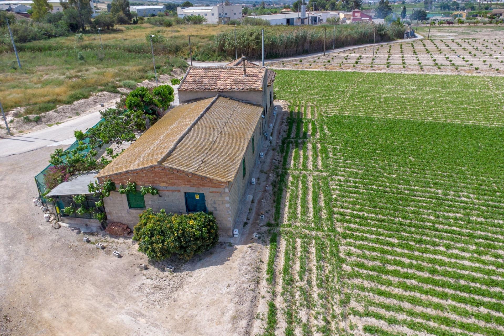 Resale - Country House -
Orihuela - Los Desamparados