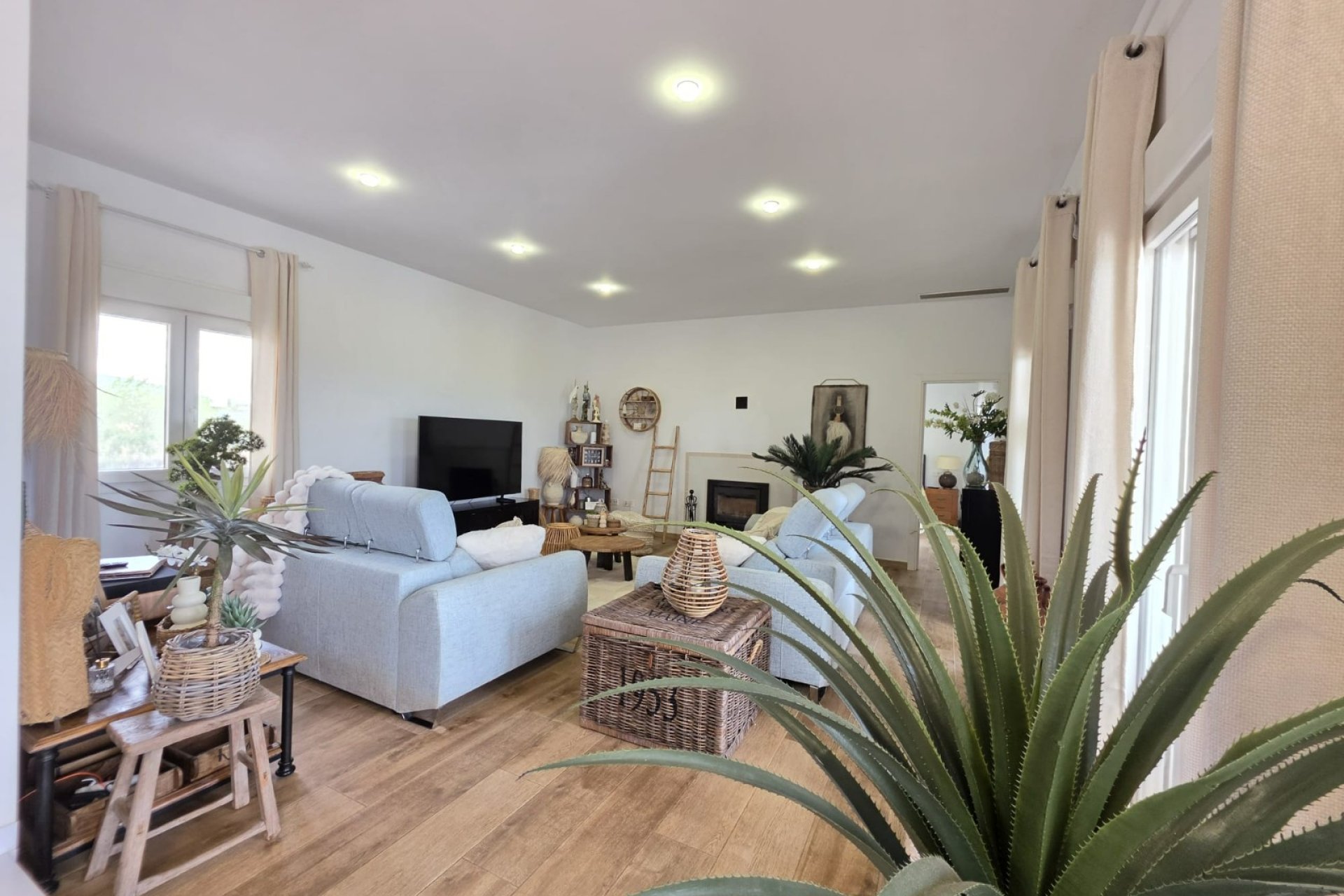 Resale - Country House -
Pinoso - Pinoso - Country