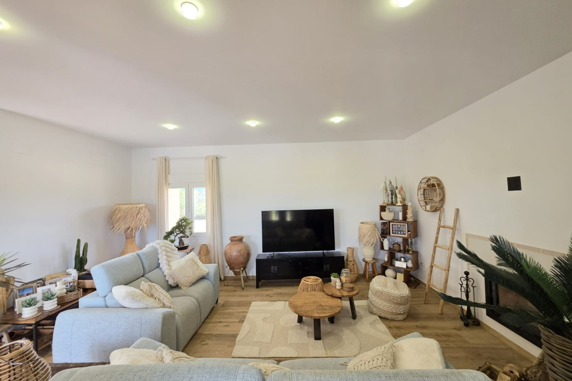 Resale - Country House -
Pinoso - Pinoso - Country