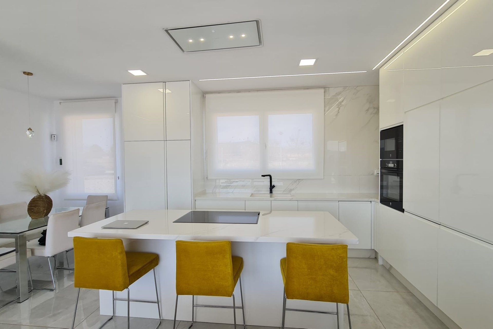 Resale - Country House -
Pinoso - Pinoso - Country