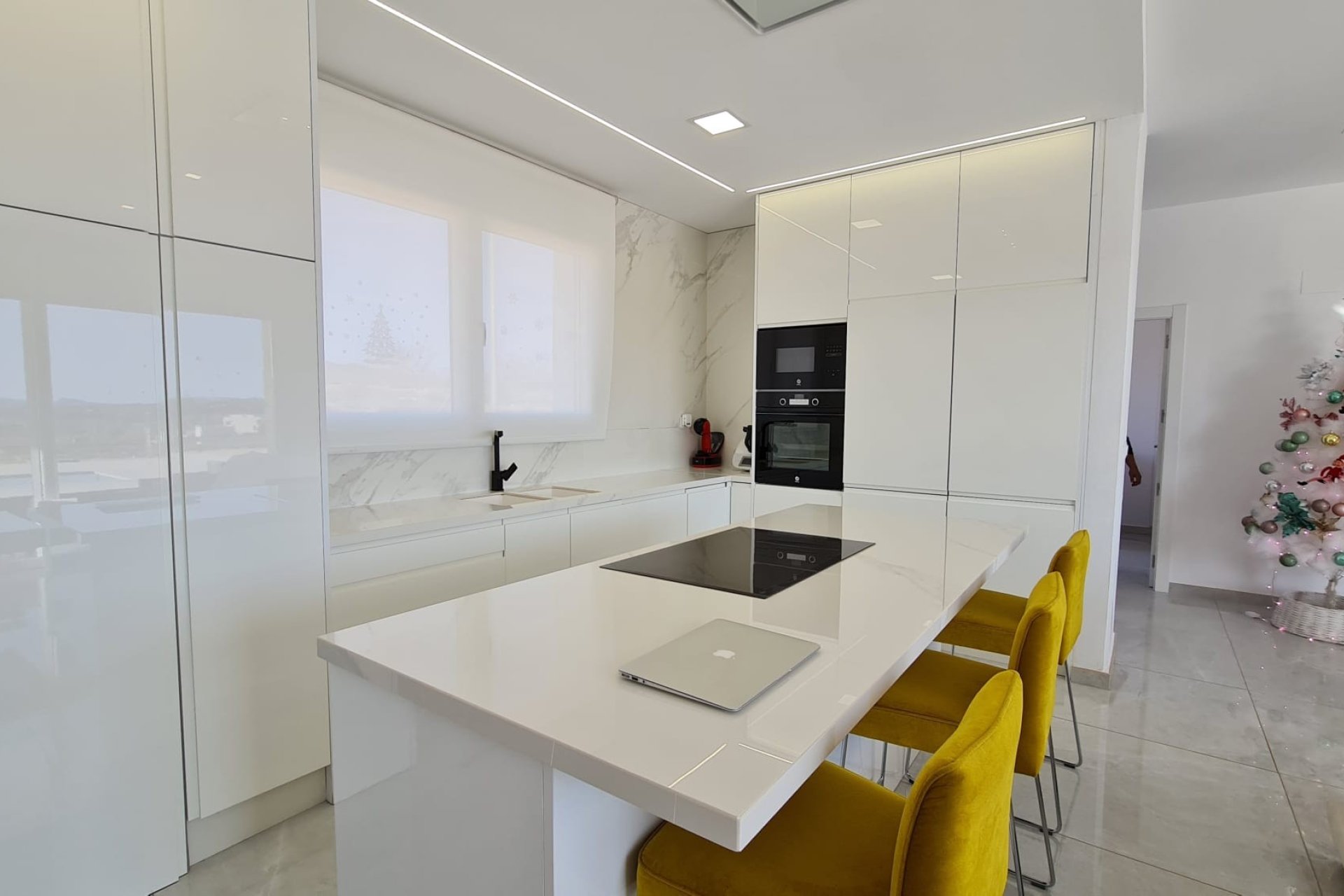 Resale - Country House -
Pinoso - Pinoso - Country