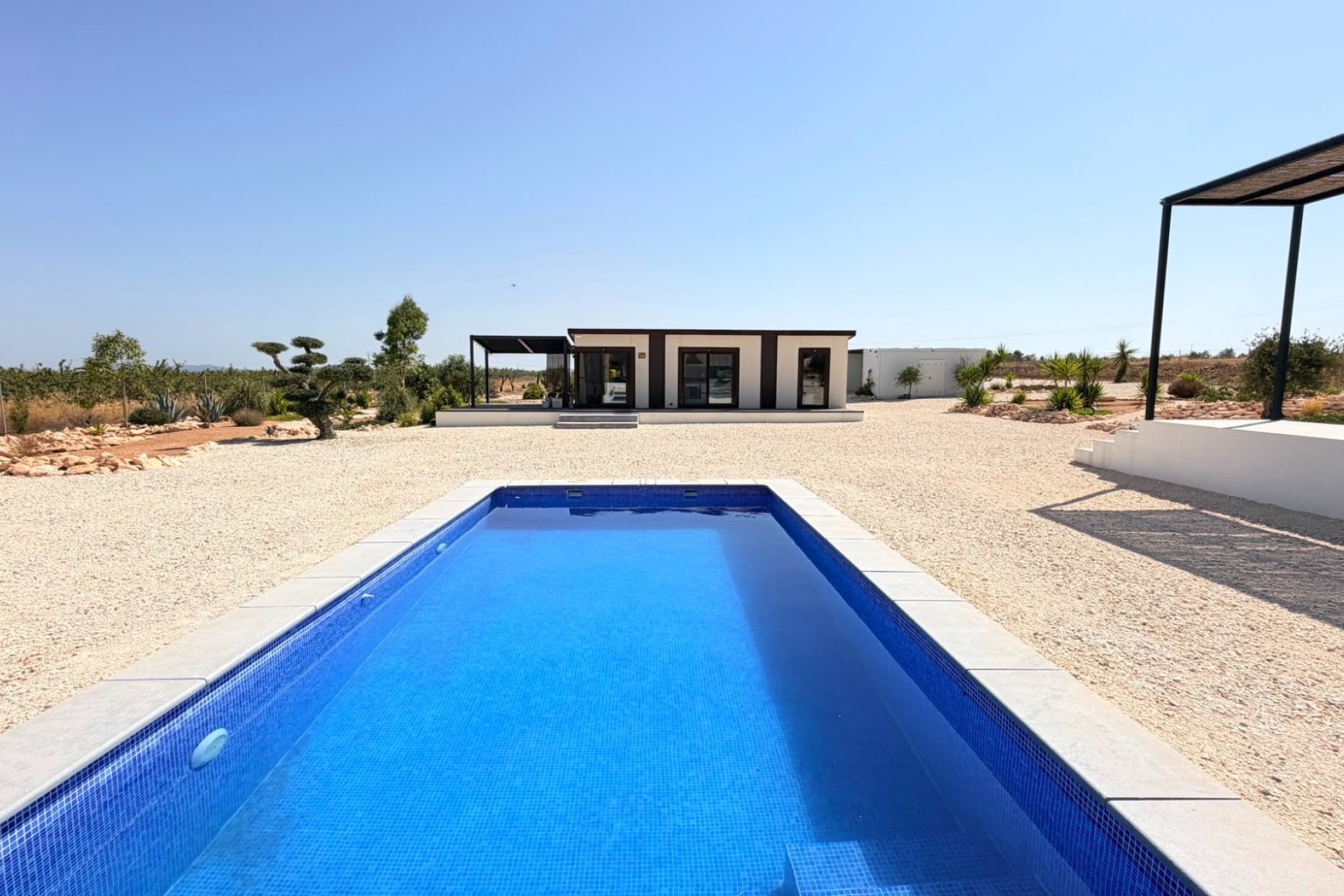 Resale - Country House -
Pinoso - Pinoso - Country