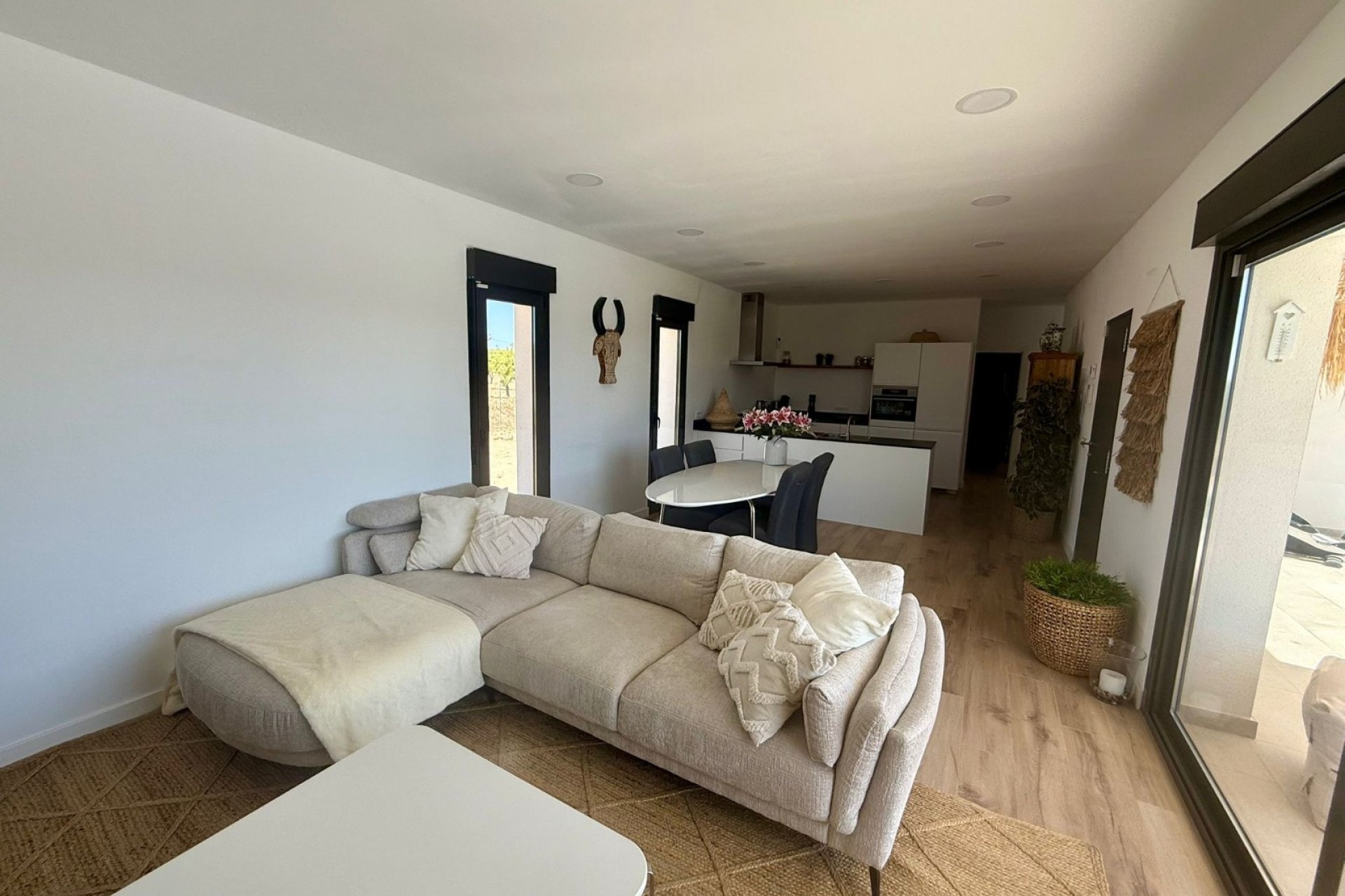 Resale - Country House -
Pinoso - Pinoso - Country