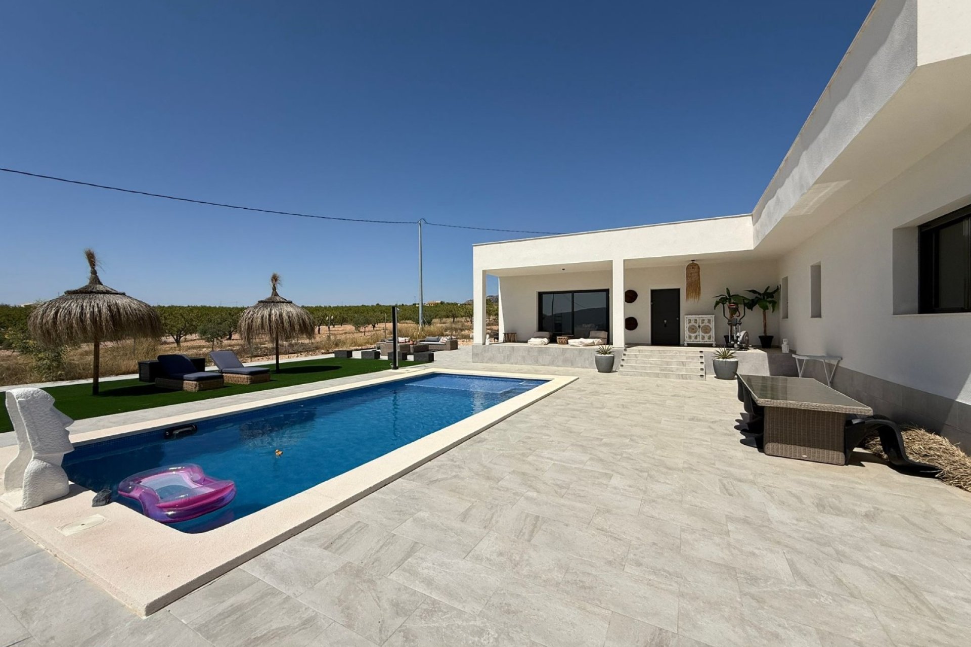 Resale - Country House -
Pinoso - Pinoso - Country