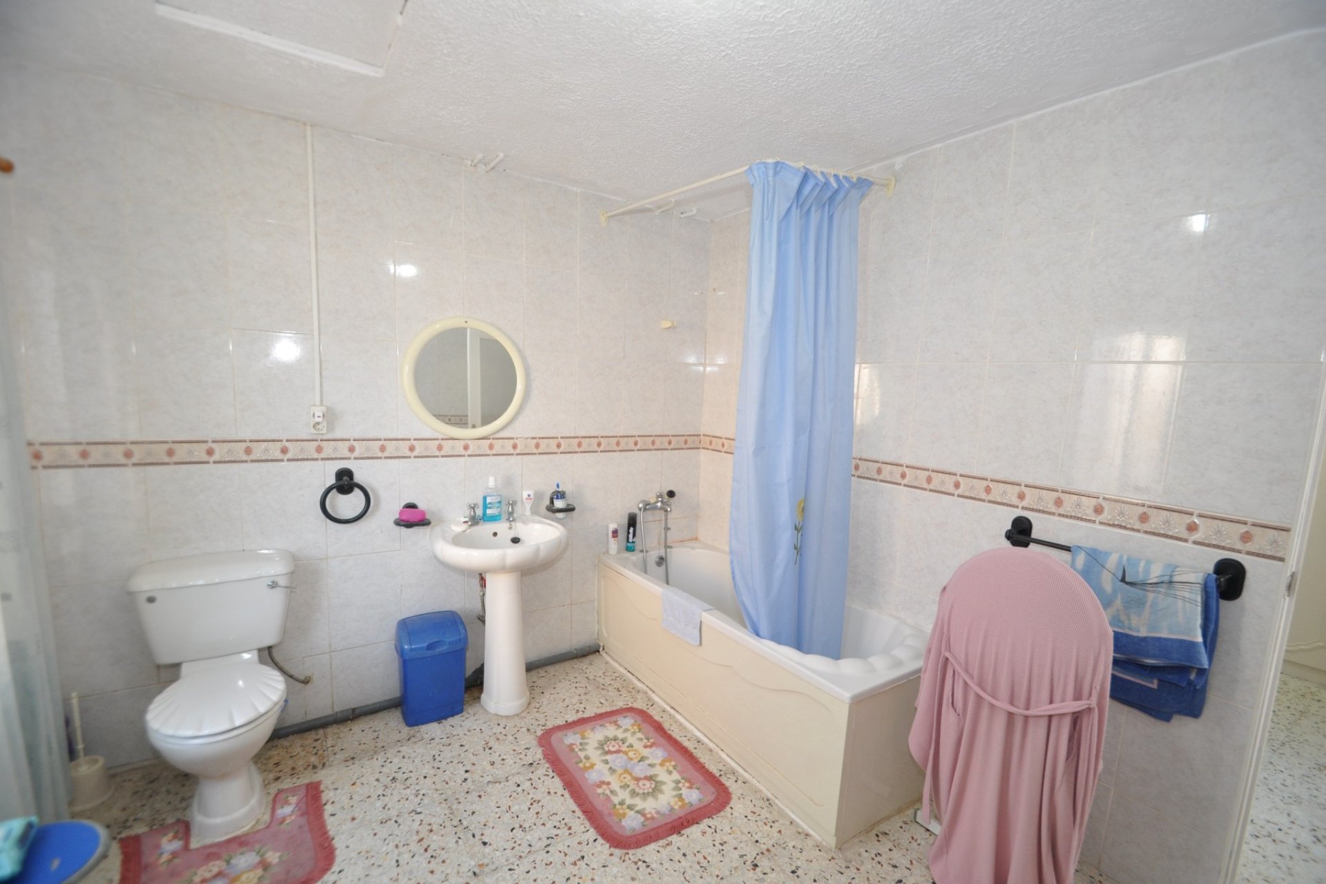 Resale - Country House -
Pinoso - Pinoso - Town