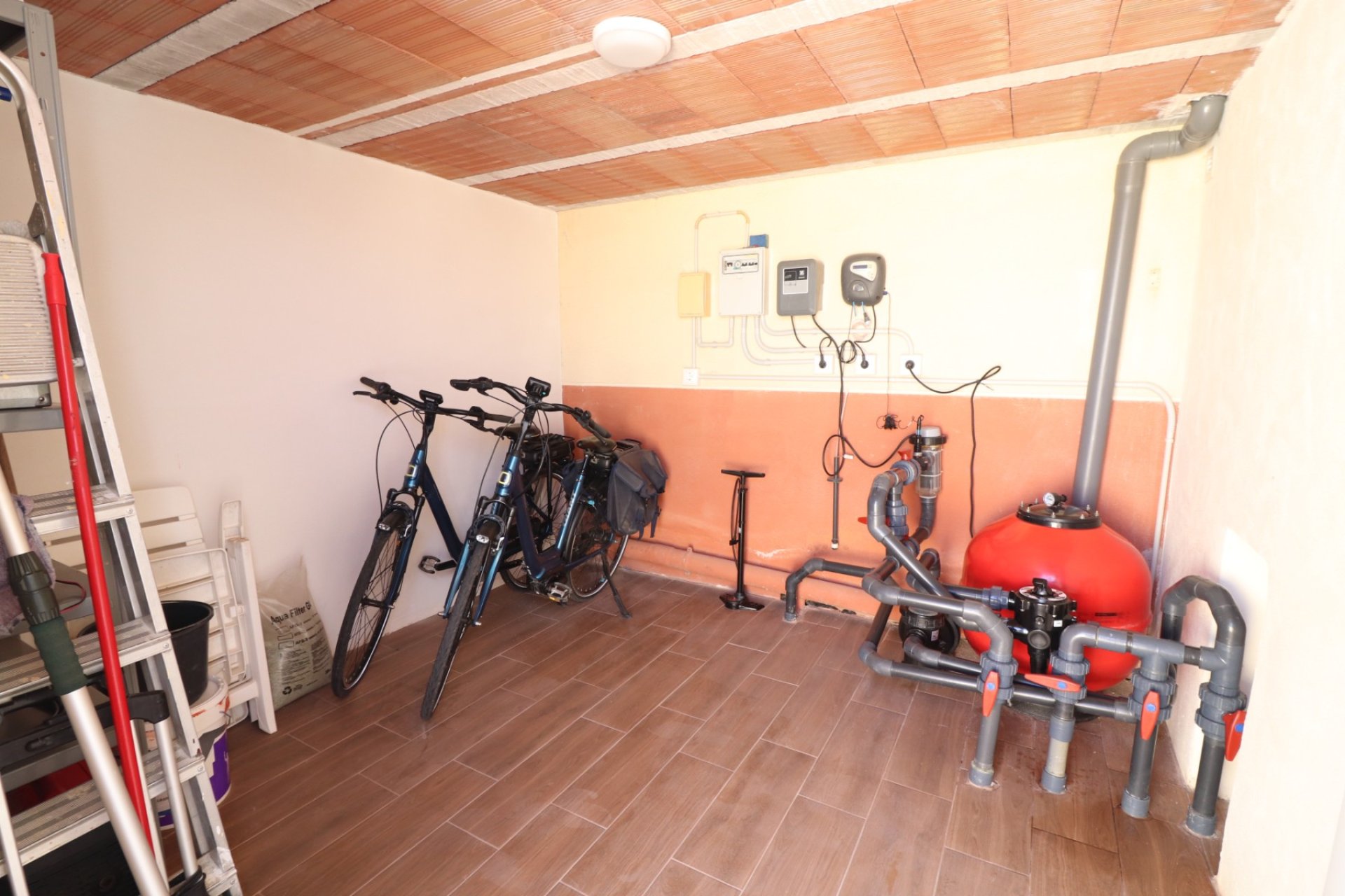 Resale - Country House -
Rafal - El Mudamiento