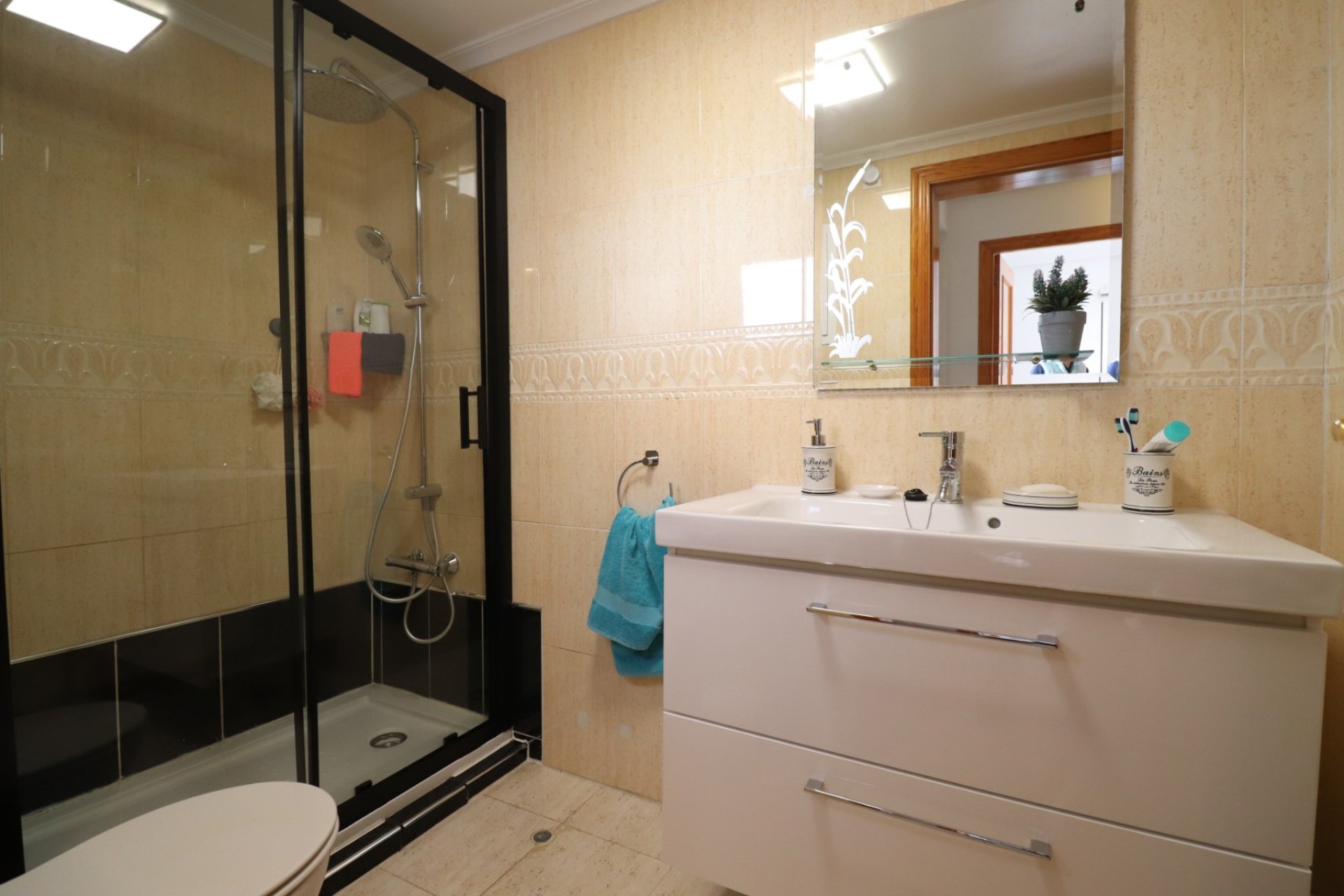 Resale - Duplex -
Daya Vieja - Daya Vieja - Town