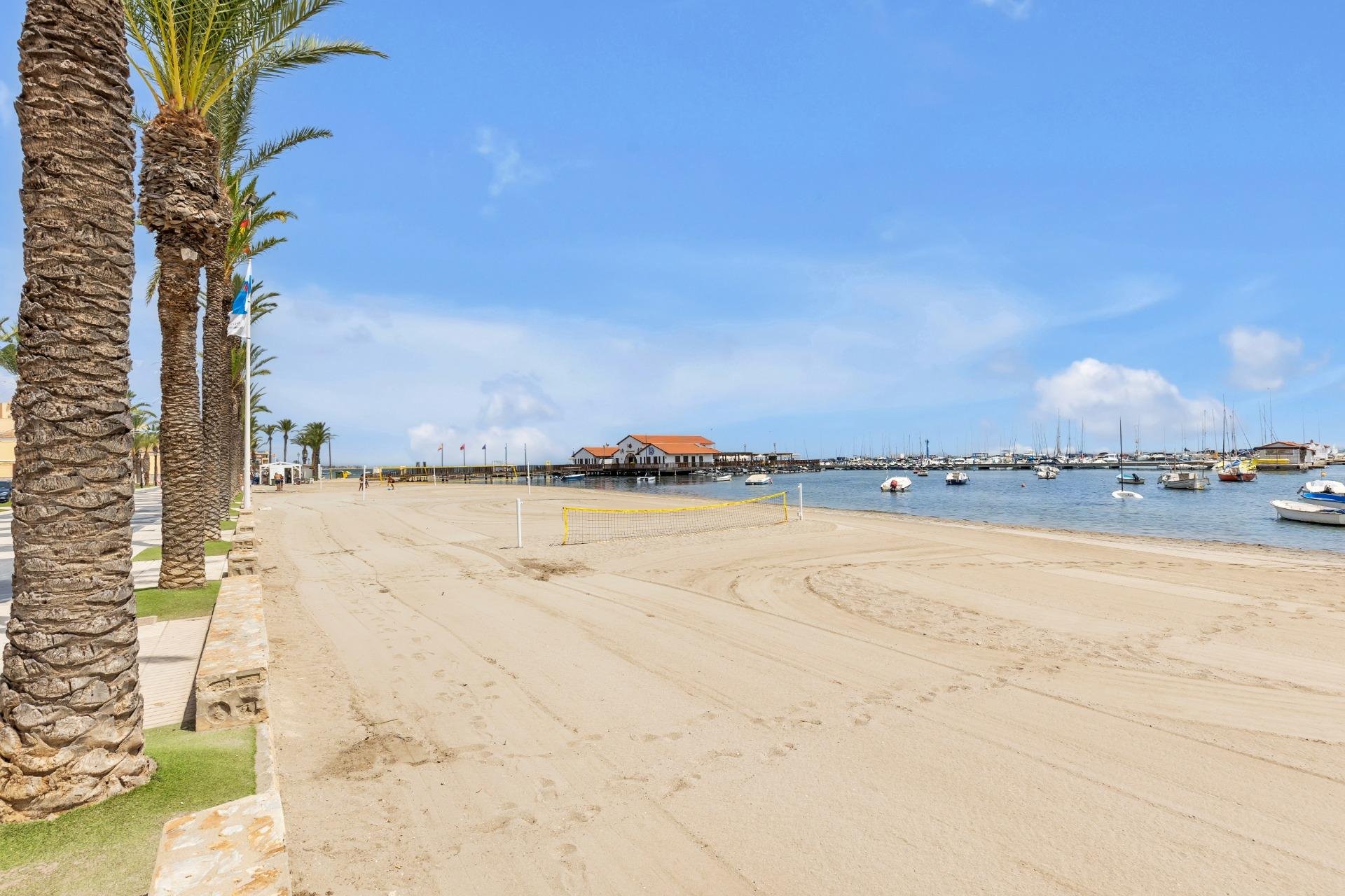 Resale - Duplex -
Los Alcázares - Centro