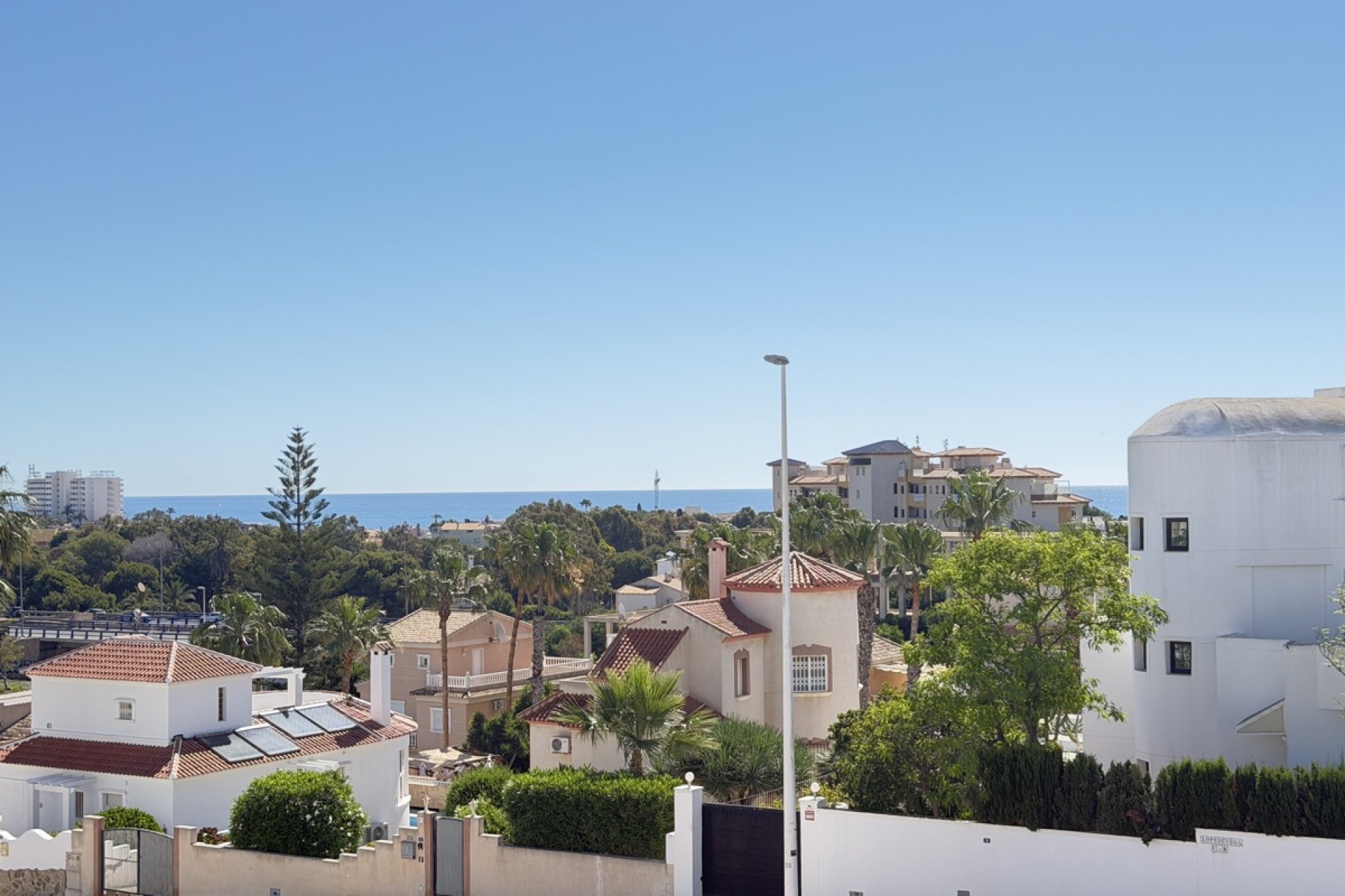 Resale - Duplex -
Orihuela Costa - La Zenia