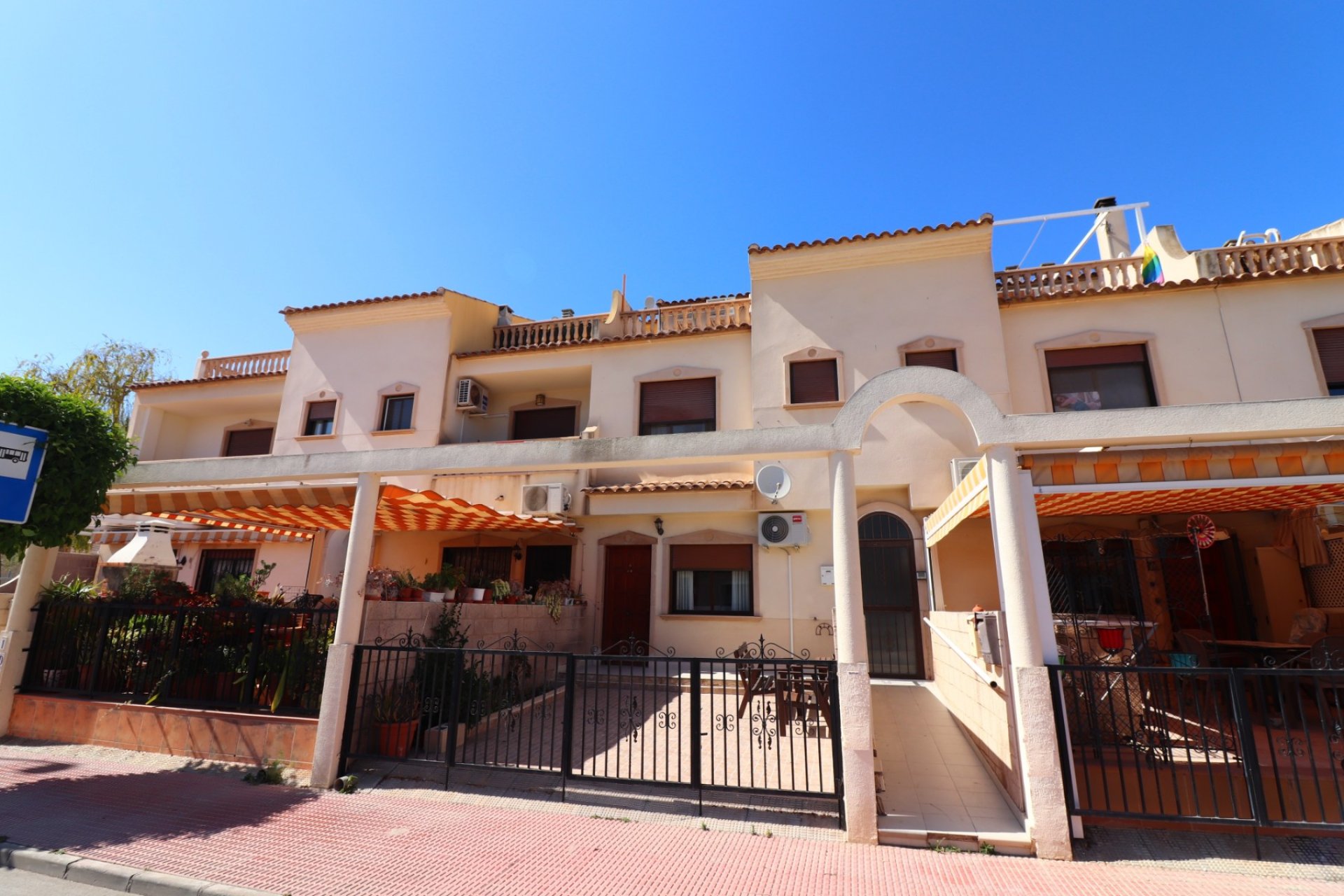 Resale - Duplex -
San Fulgencio - San Fulgencio - Town