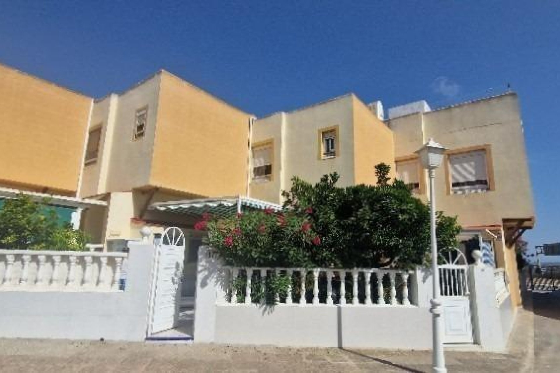 Resale - Duplex -
Torrevieja - La Mata