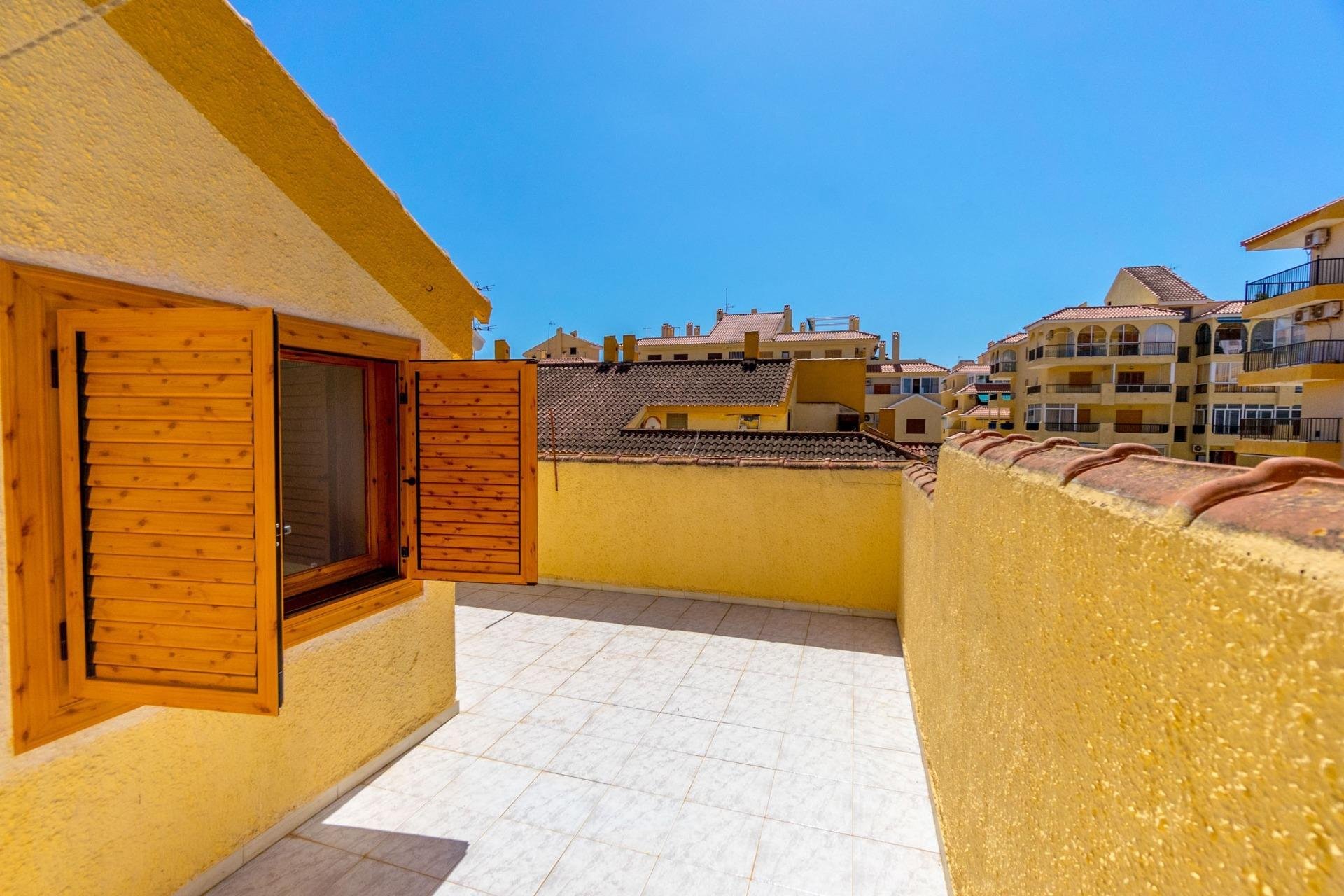 Resale - Duplex -
Torrevieja - Los Europeos