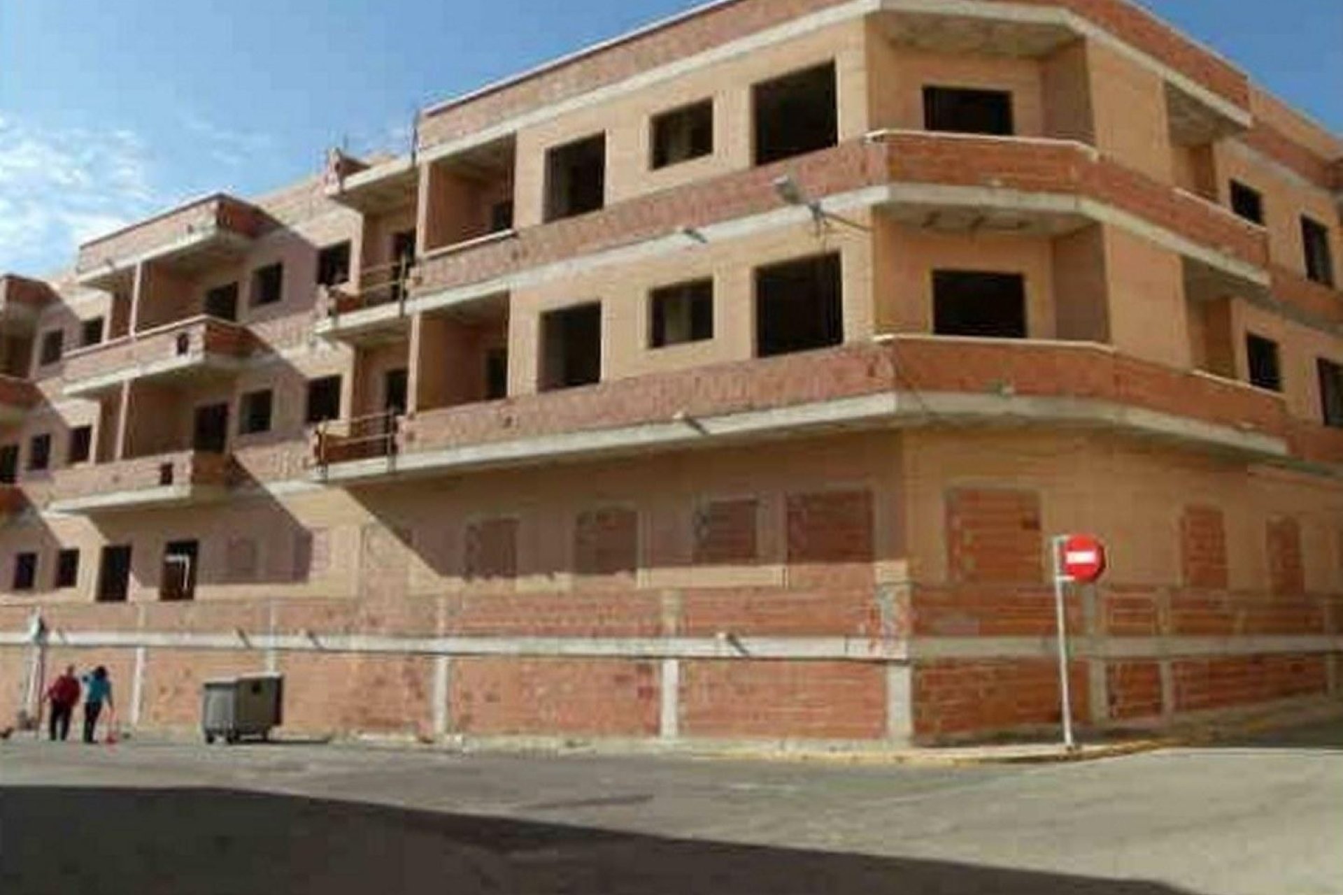 Resale - Edificio -
Los Montesinos - Centro