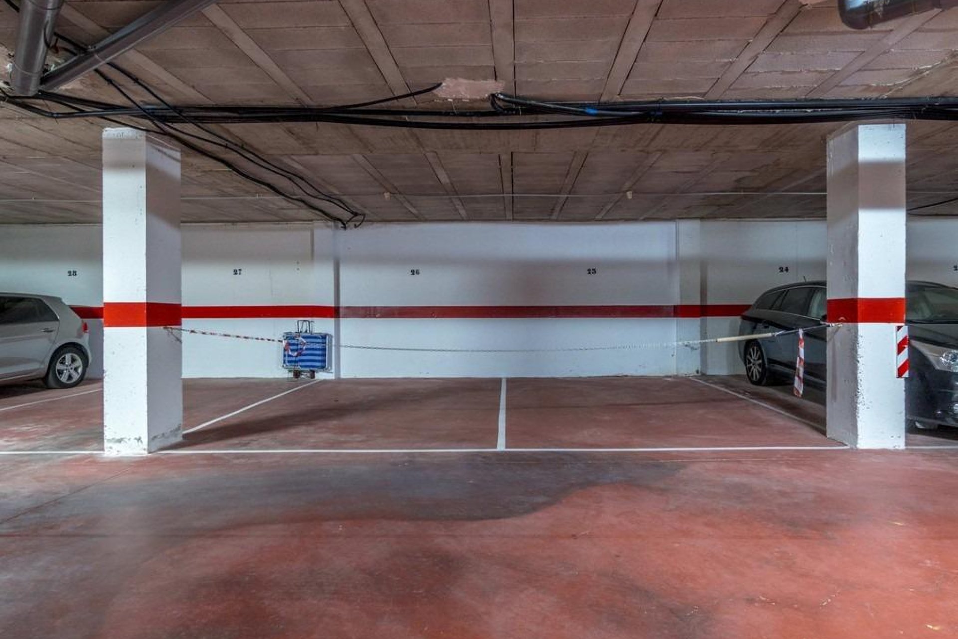 Resale - Garage -
Dehesa de campoamor - Altos de campoamor