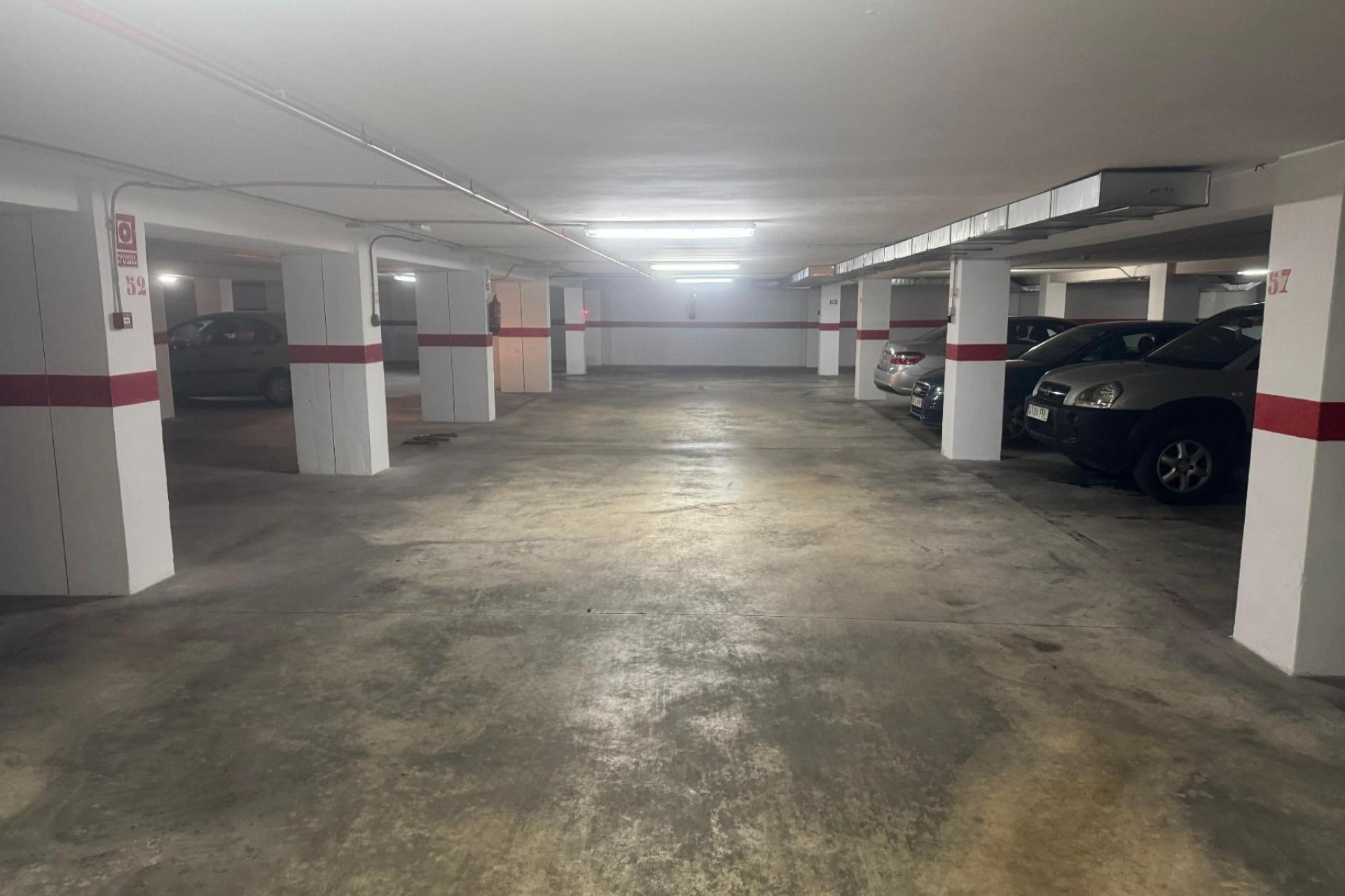 Resale - Garage -
Torrevieja - Acequion