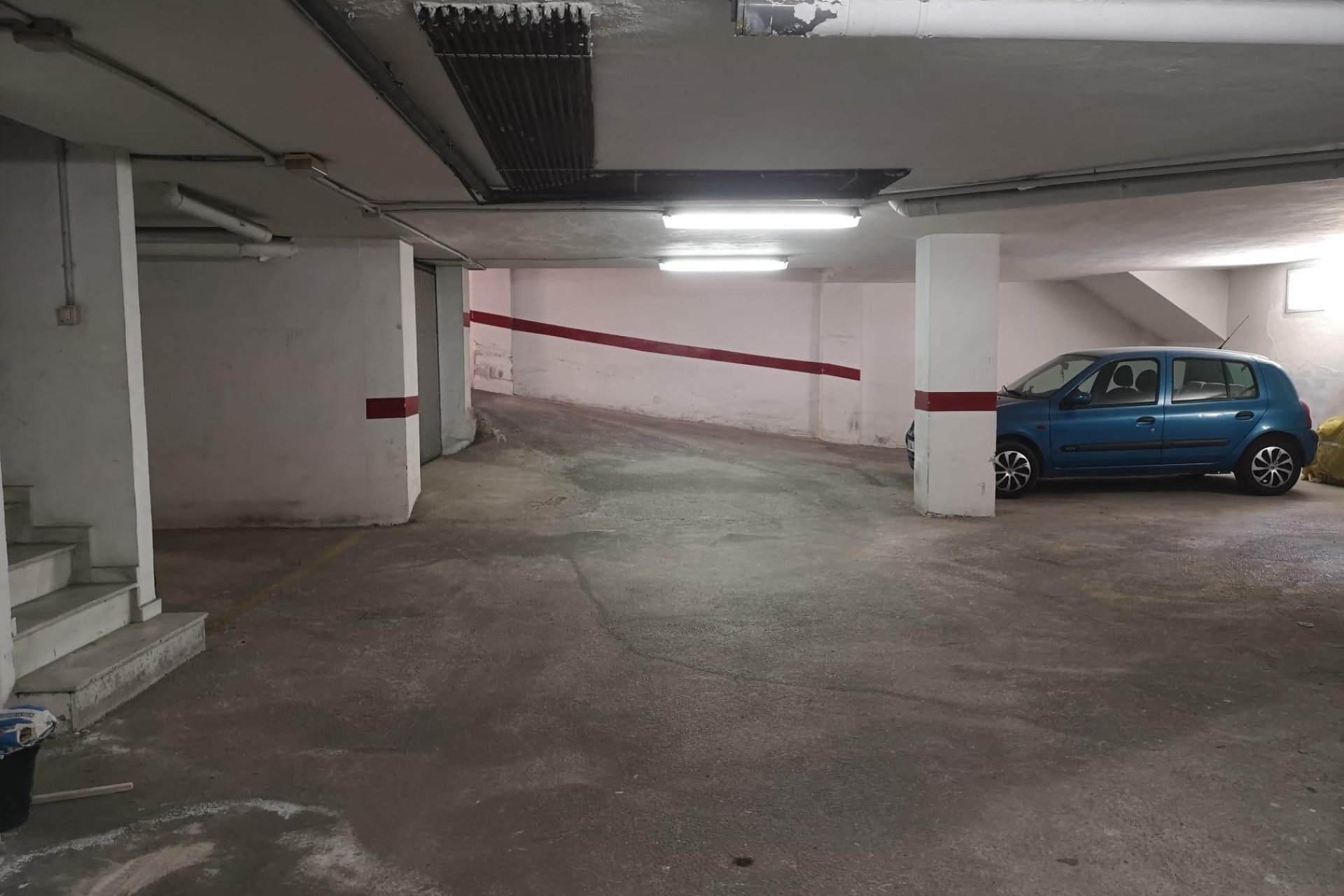 Resale - Garage -
Torrevieja - Centro