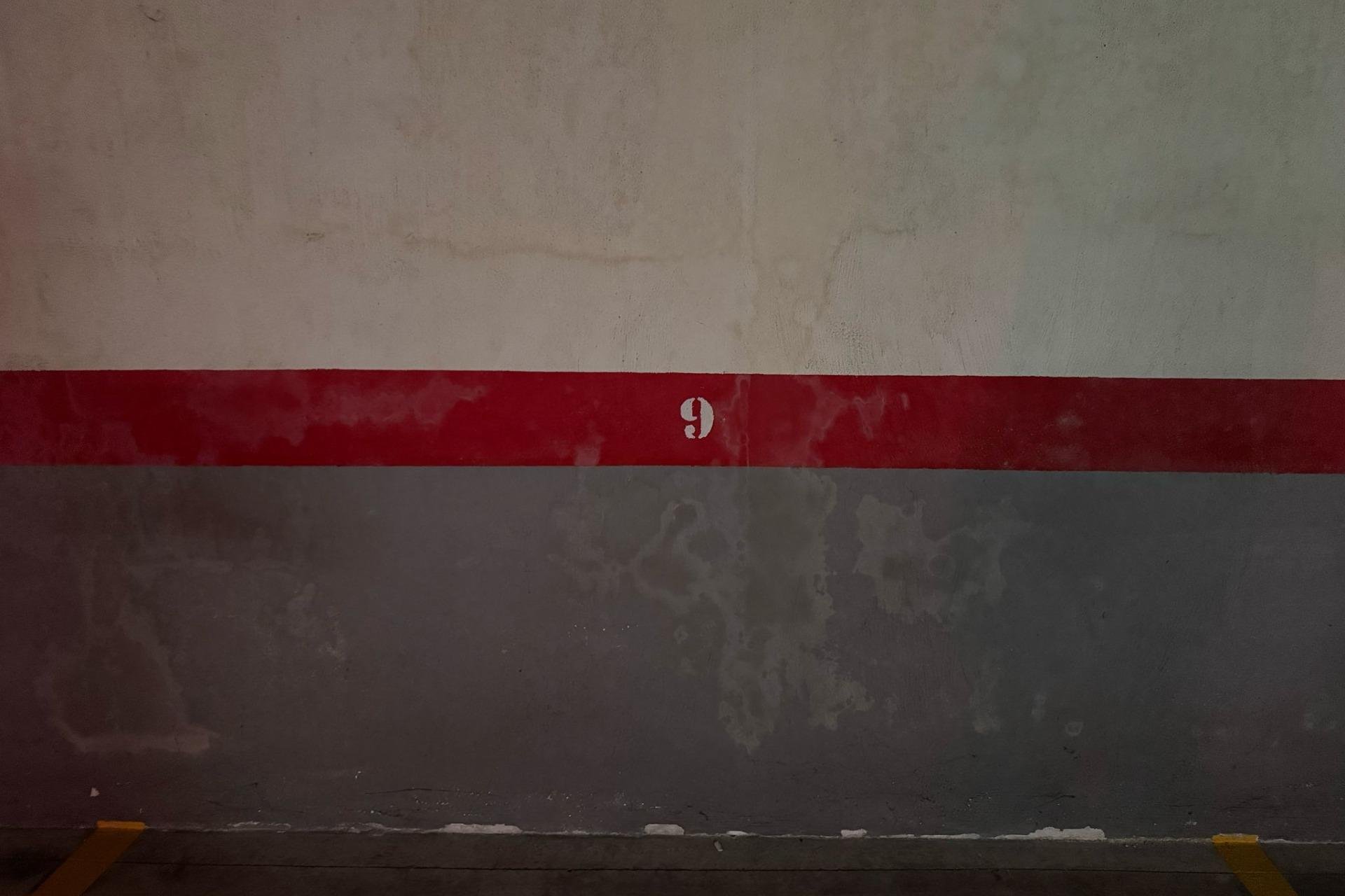 Resale - Garage -
Torrevieja - Centro