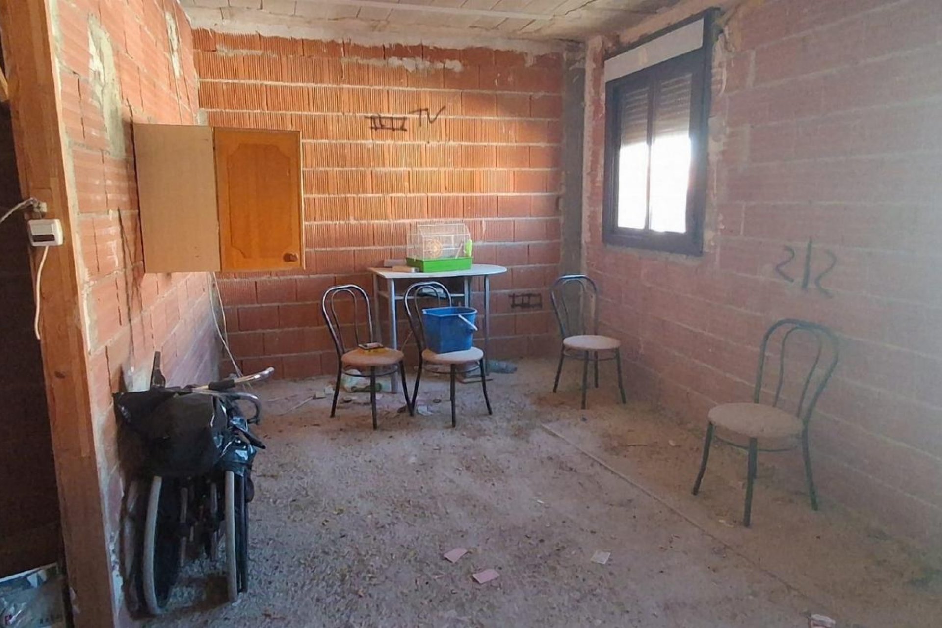Resale - Local -
Orihuela - LA MURADA