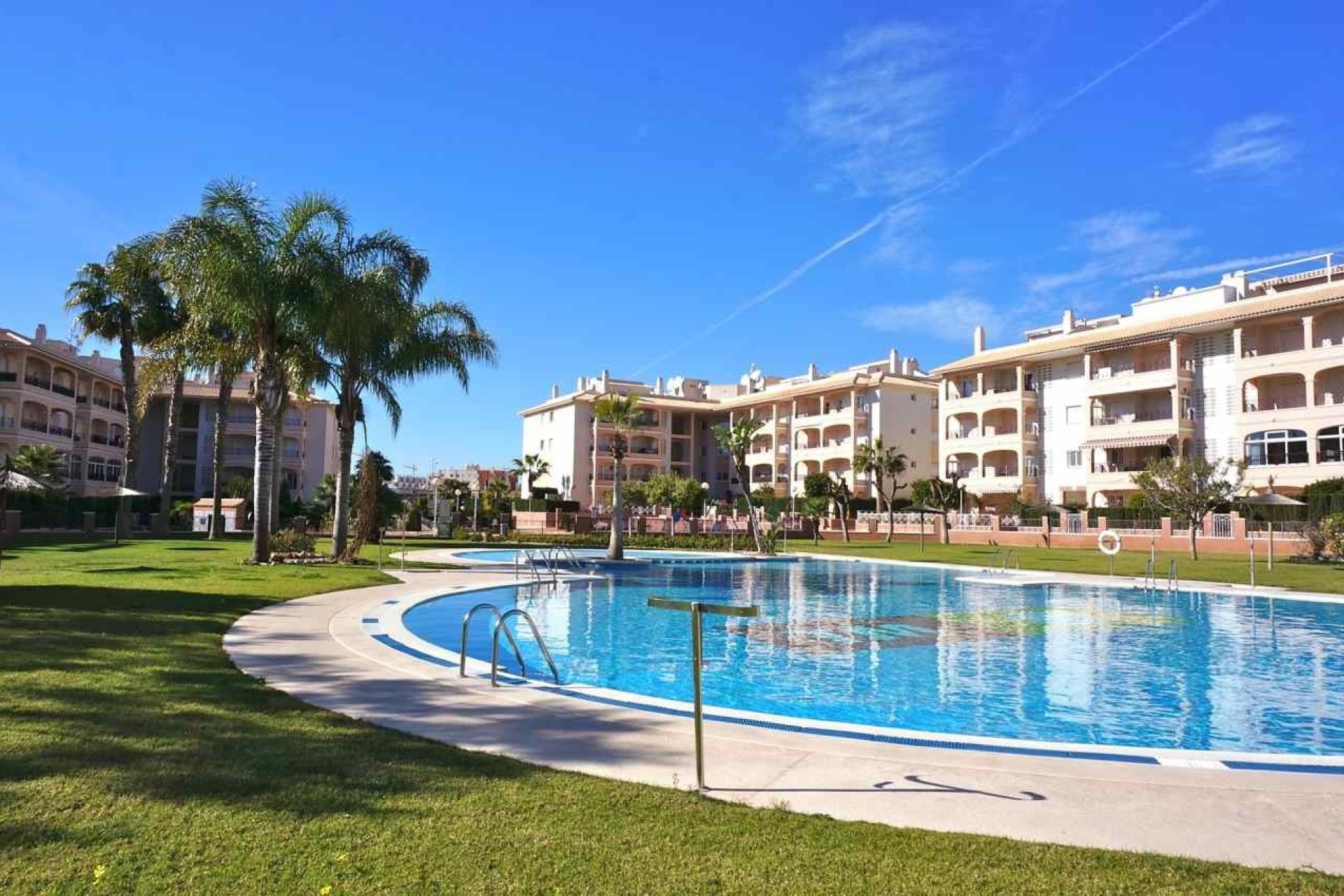 Resale - Penthouse -
Orihuela Costa - Playa Flamenca