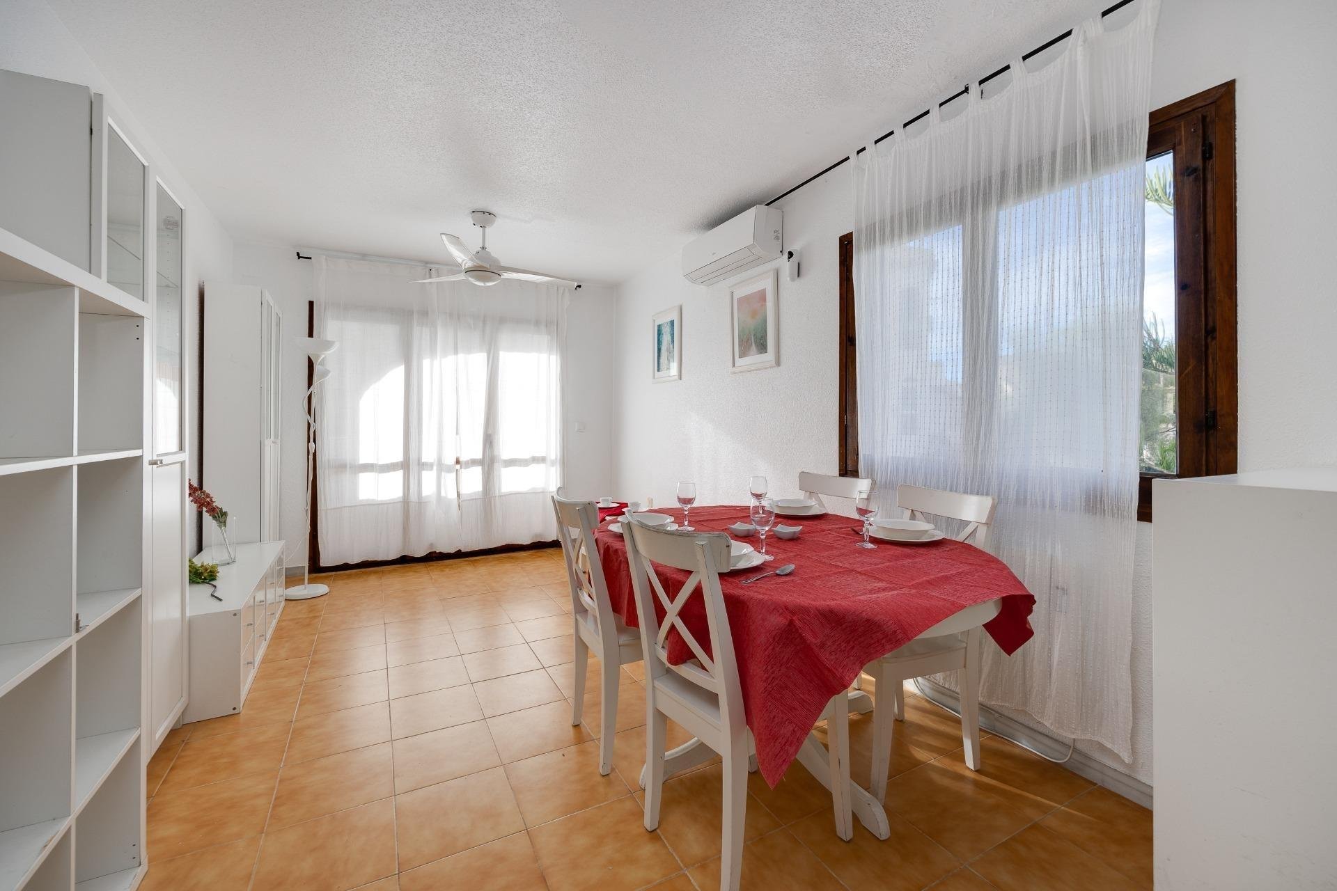 Resale - Penthouse -
Torrevieja - Calas blanca