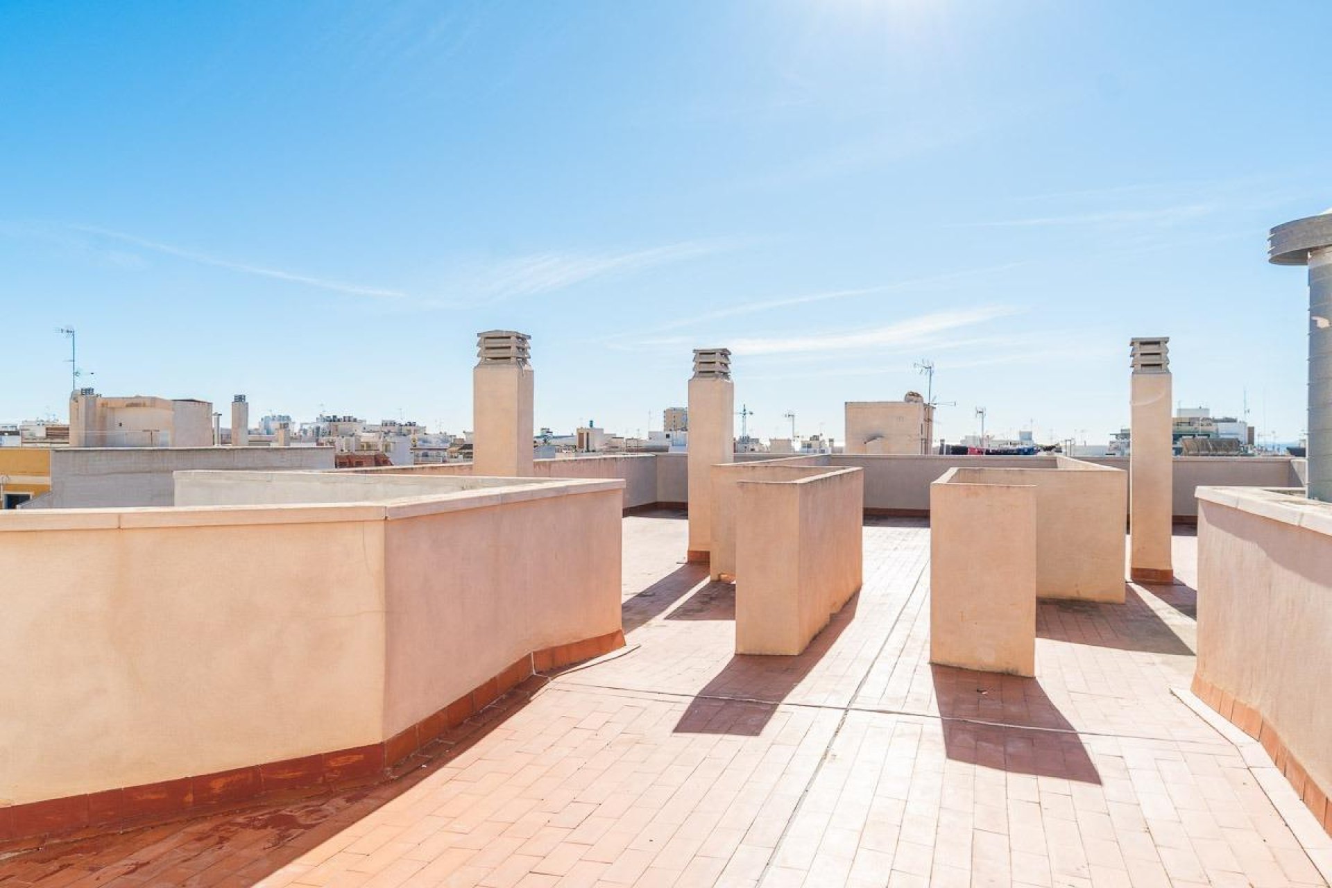 Resale - Penthouse -
Torrevieja - Centro