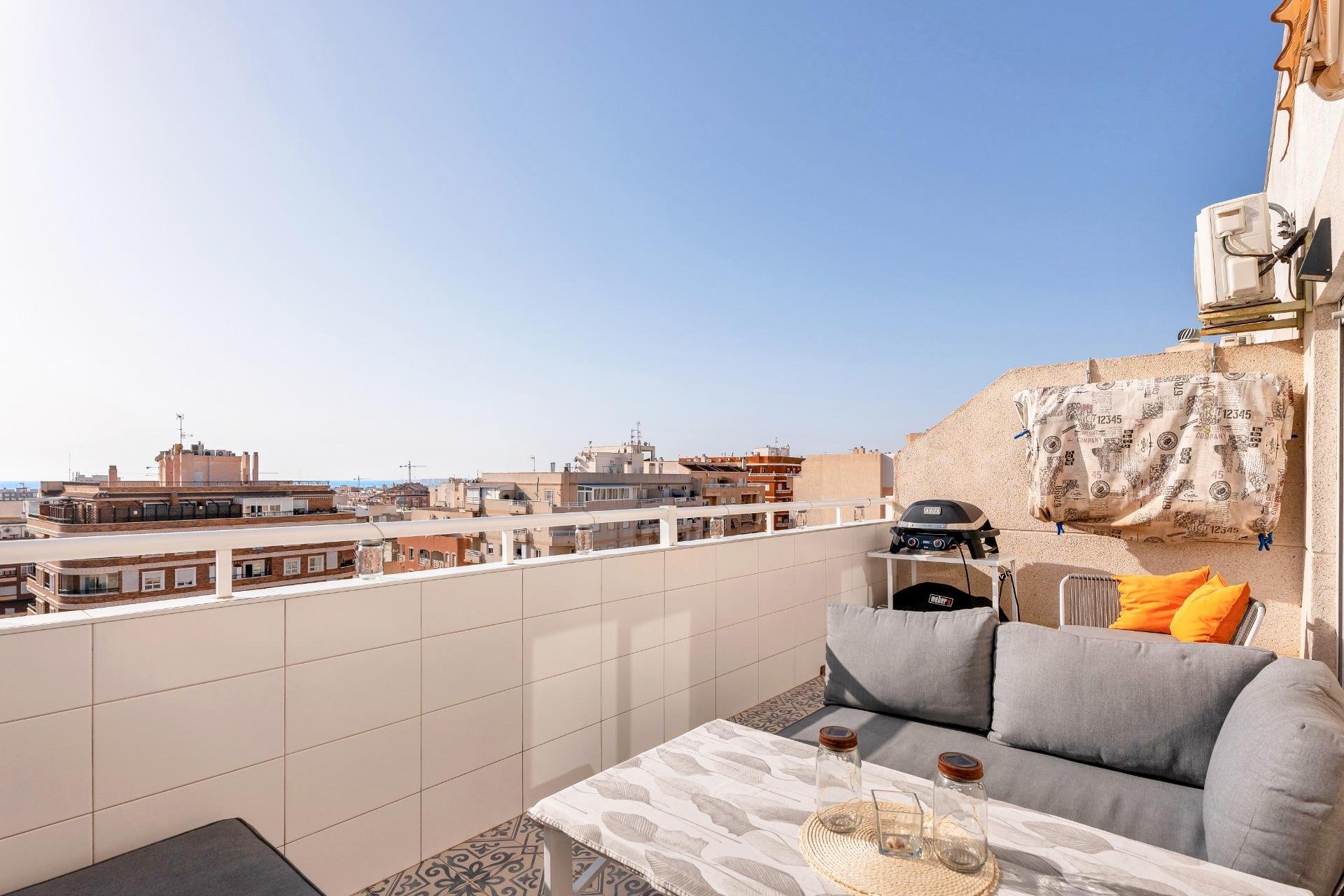 Resale - Penthouse -
Torrevieja - Centro