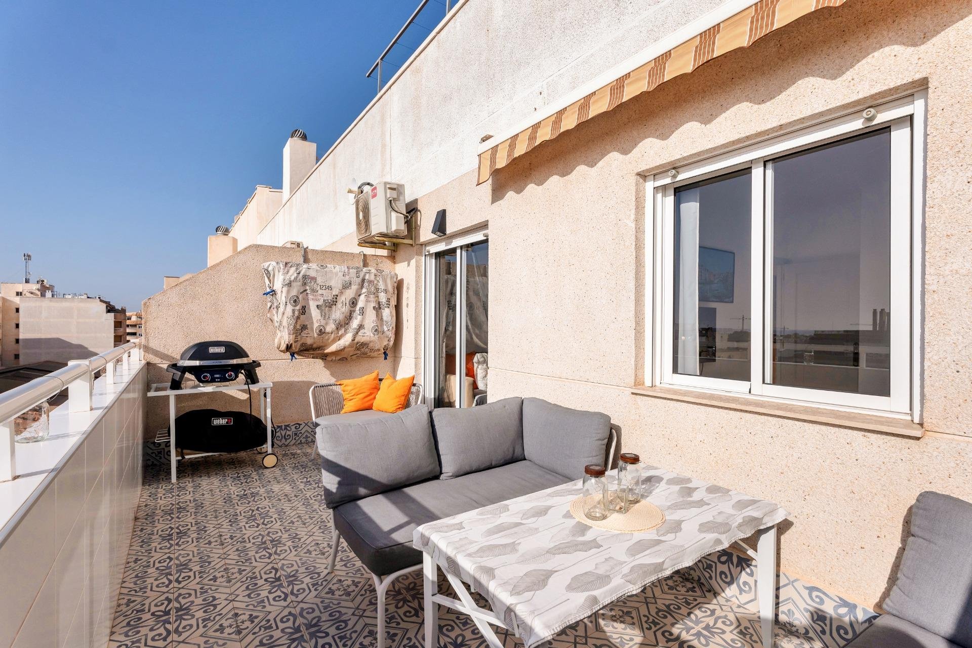 Resale - Penthouse -
Torrevieja - Centro