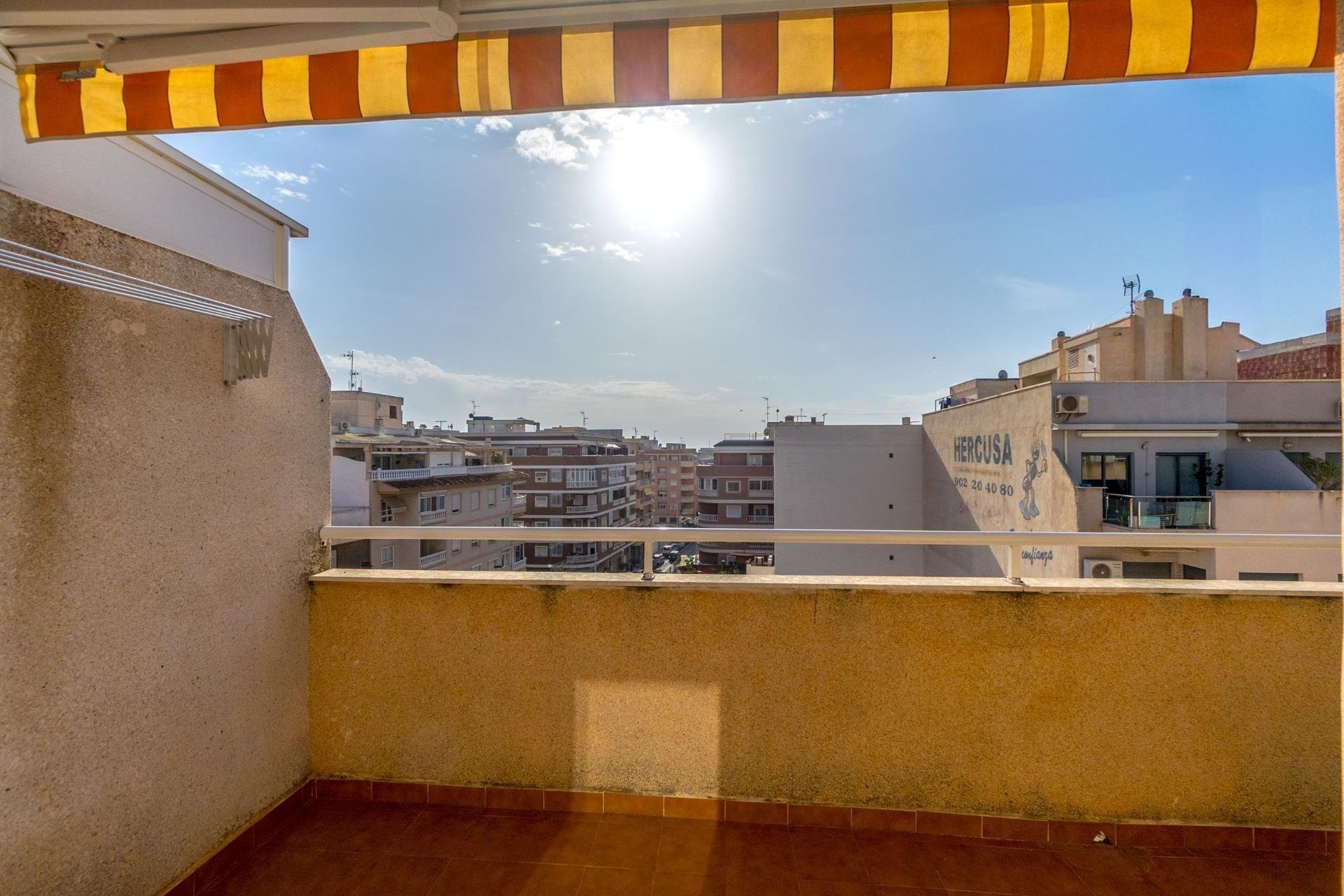 Resale - Penthouse -
Torrevieja - Centro