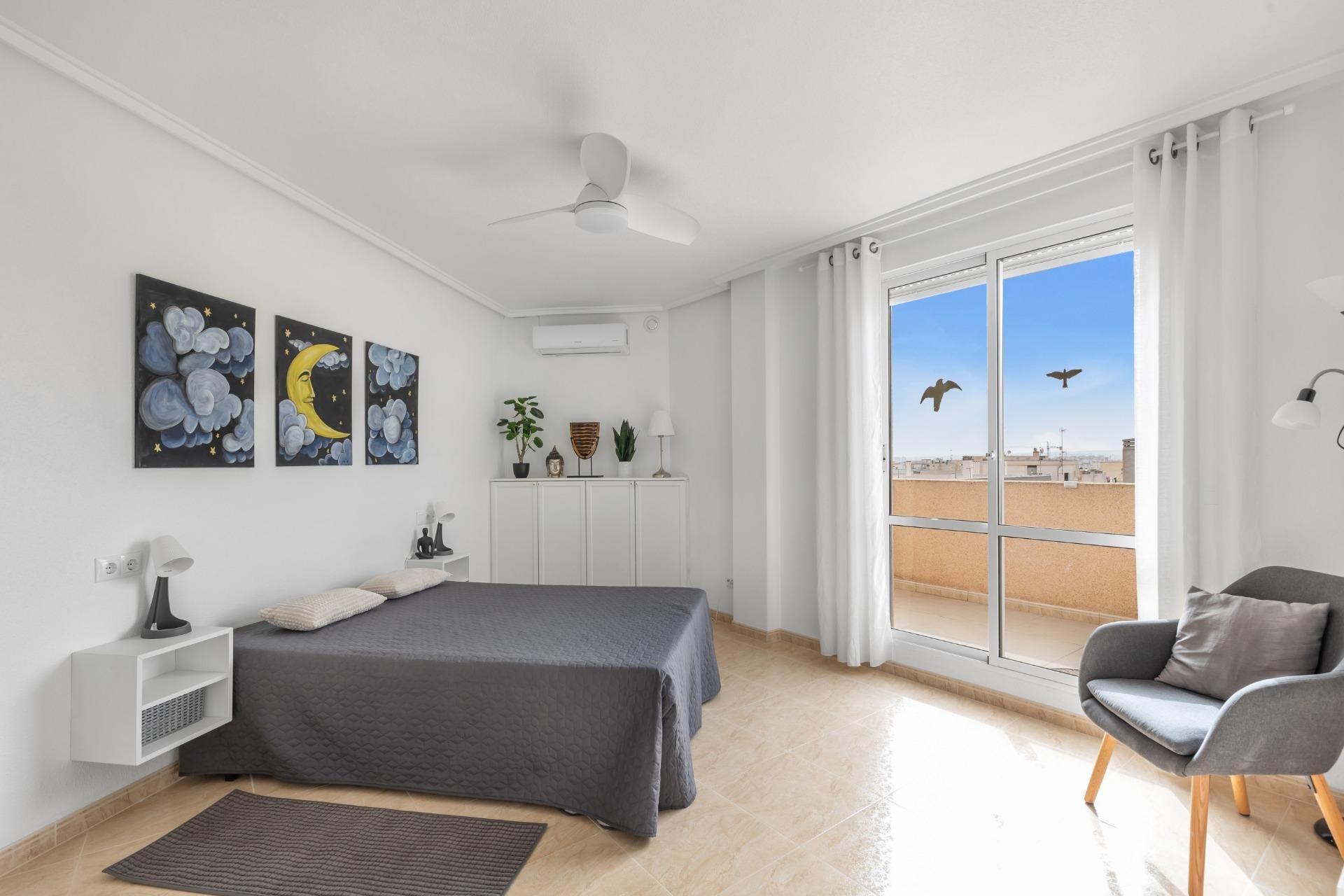 Resale - Penthouse -
Torrevieja - Estacion de autobuses